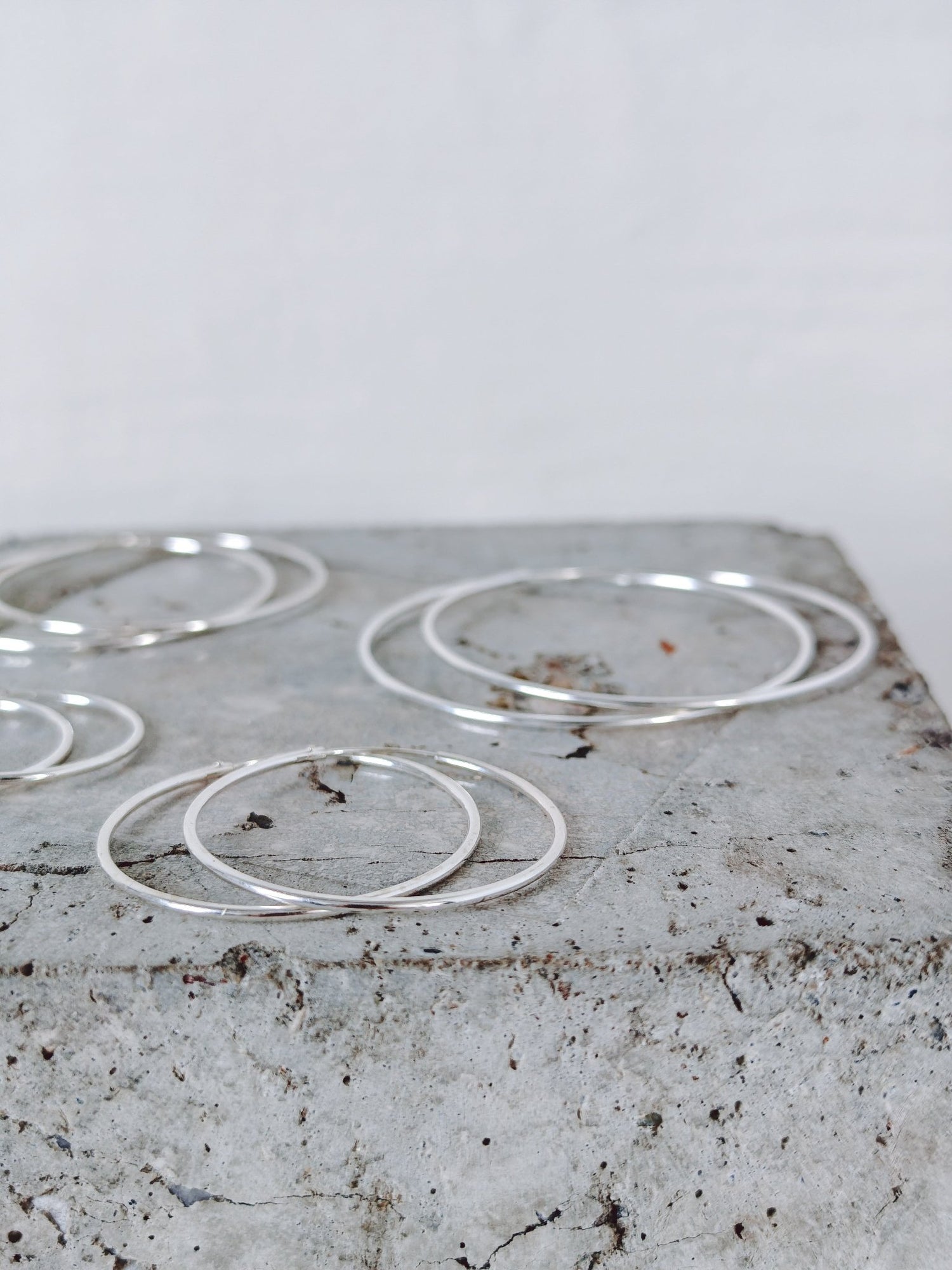 925 Silber Creolen in 1,5mm x 30mm, 40mm, 50mm, 60 mm, Silber Ohrringe fein und leicht - CocosyBerlin