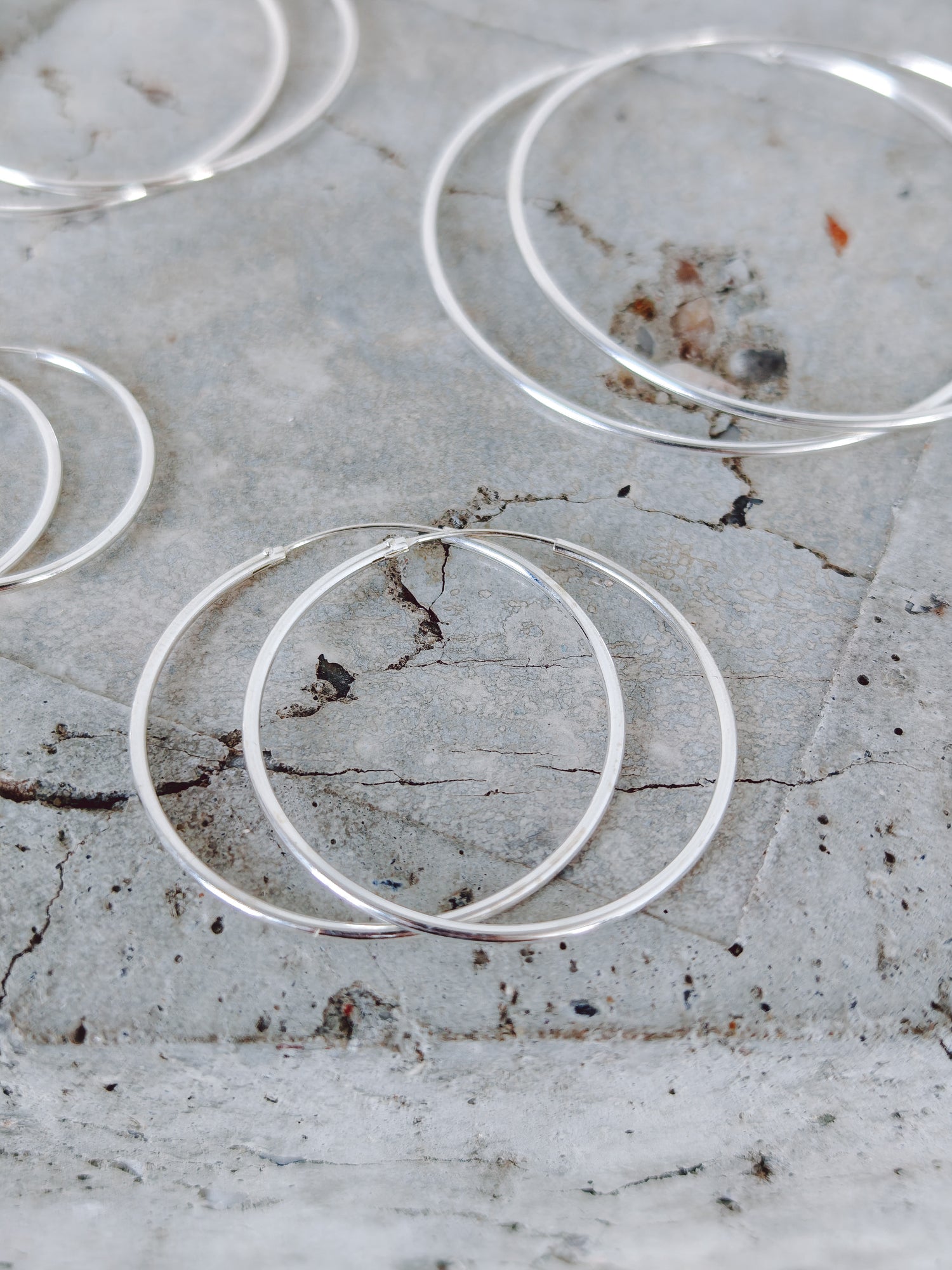 Thin hoop earrings made of 925 silver in 30mm, 40mm, 50mm, 60mm, sterling silver hoop earrings, fine and lightweight silver earrings