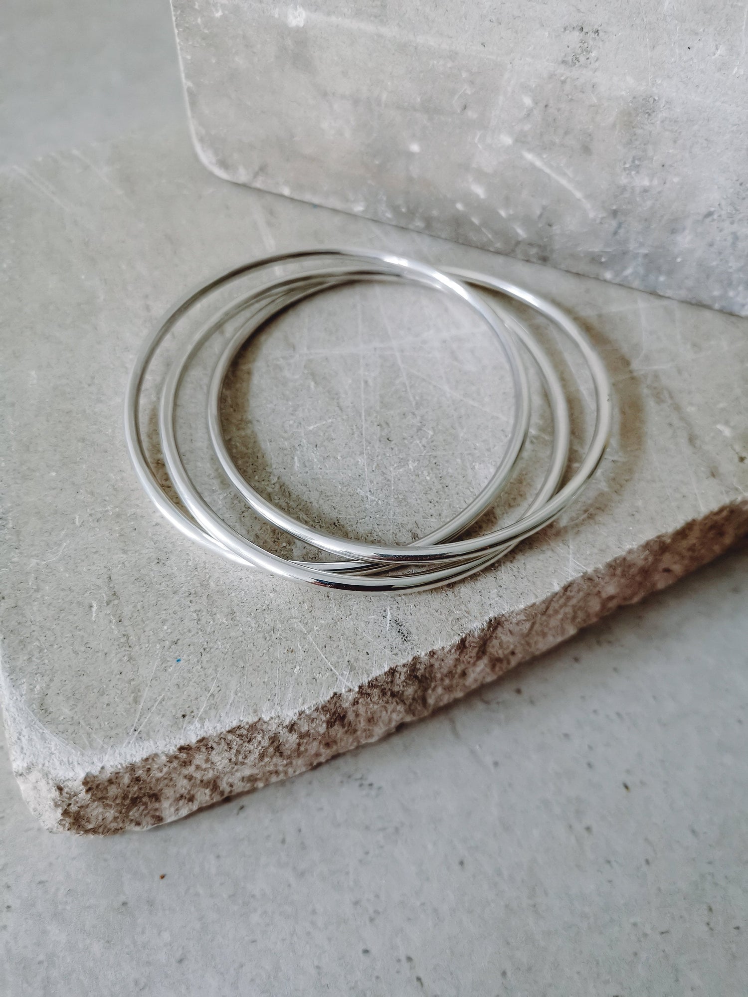 Chunky trio bangle made of 925 silver, statement triple bracelet, wide bangles, tribal bangle made of 3 hoops