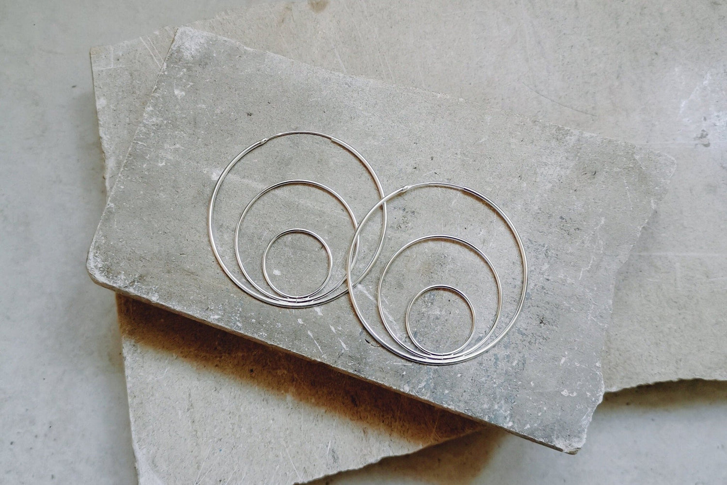 Sterling Silber dünne Creolen 50 mm, 925 Silber Dreifach Creolen 3 Reifen - CocosyBerlin