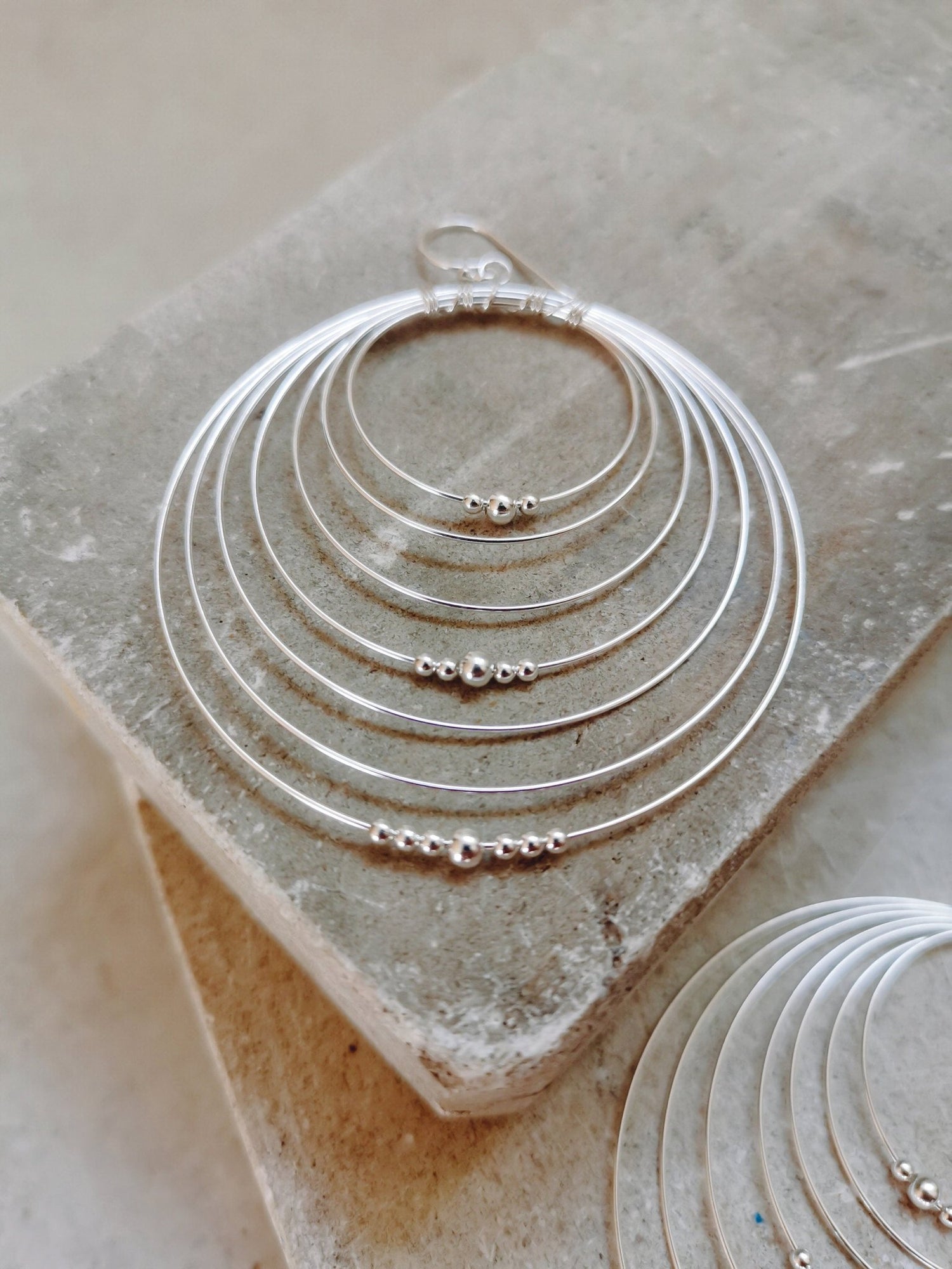 Sterling Silber feine Hängeohrringe, 925 Silber mehrreihige Ohrringe - CocosyBerlin