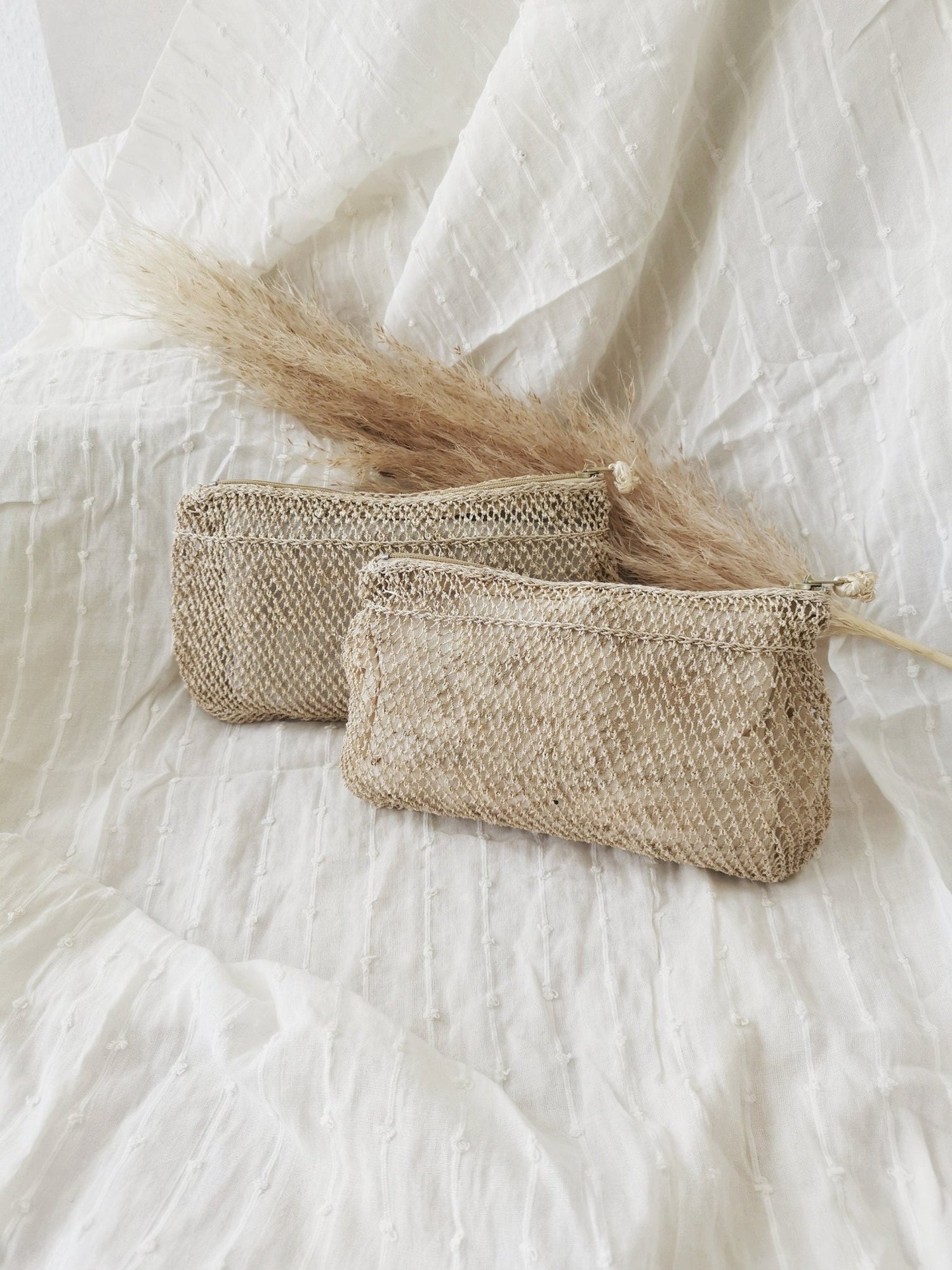 Boho Schminktasche aus Laos, Kosmetiktasche, Hippie Geldbörse, Portemonnaie, Handmade Make Up Tasche - CocosyBerlin