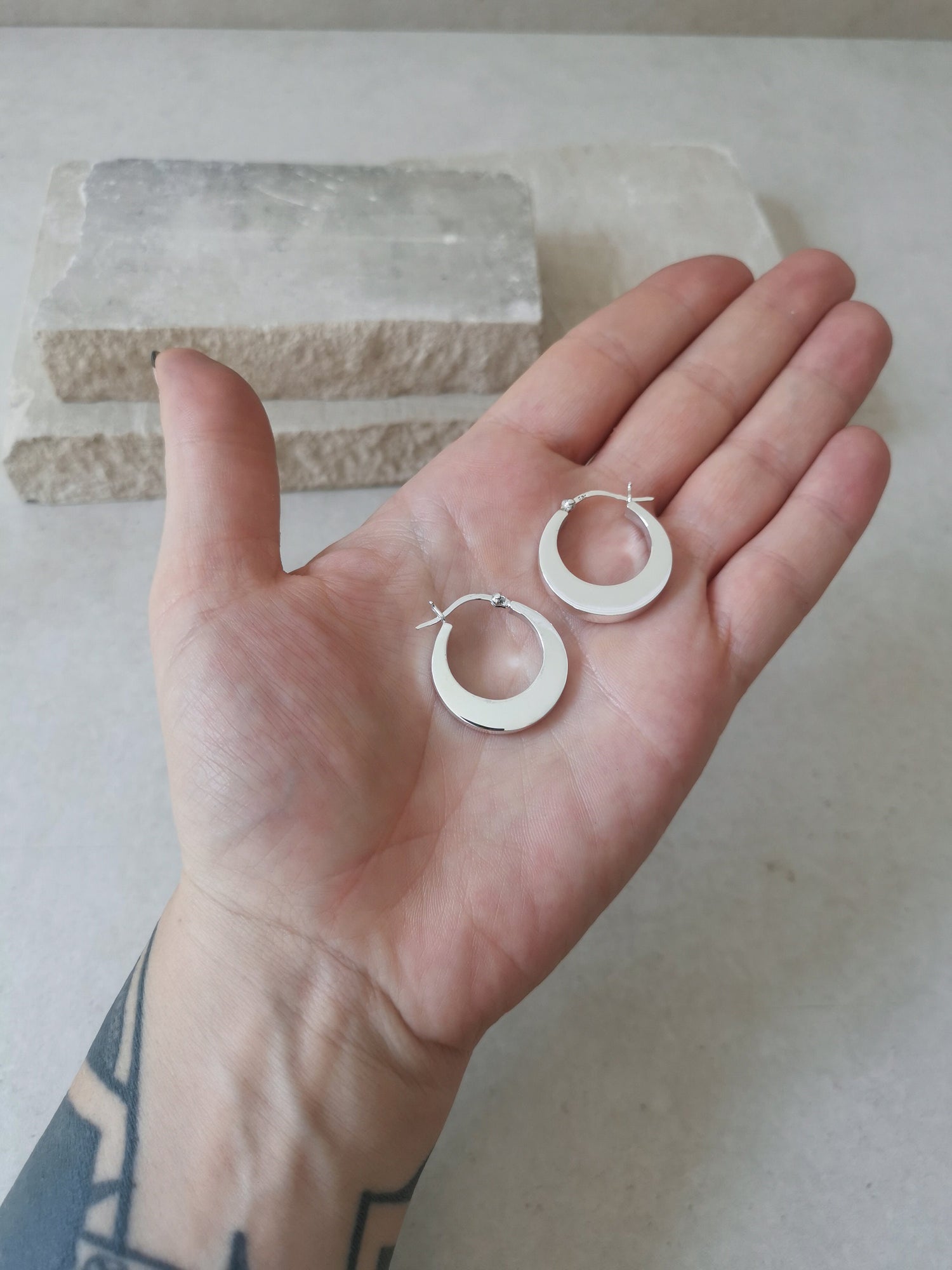 Breite kleine 925 Silber Creolen, Chunky Sterlingsilber Creolen, Statement Ohrringe aus 925 Silber