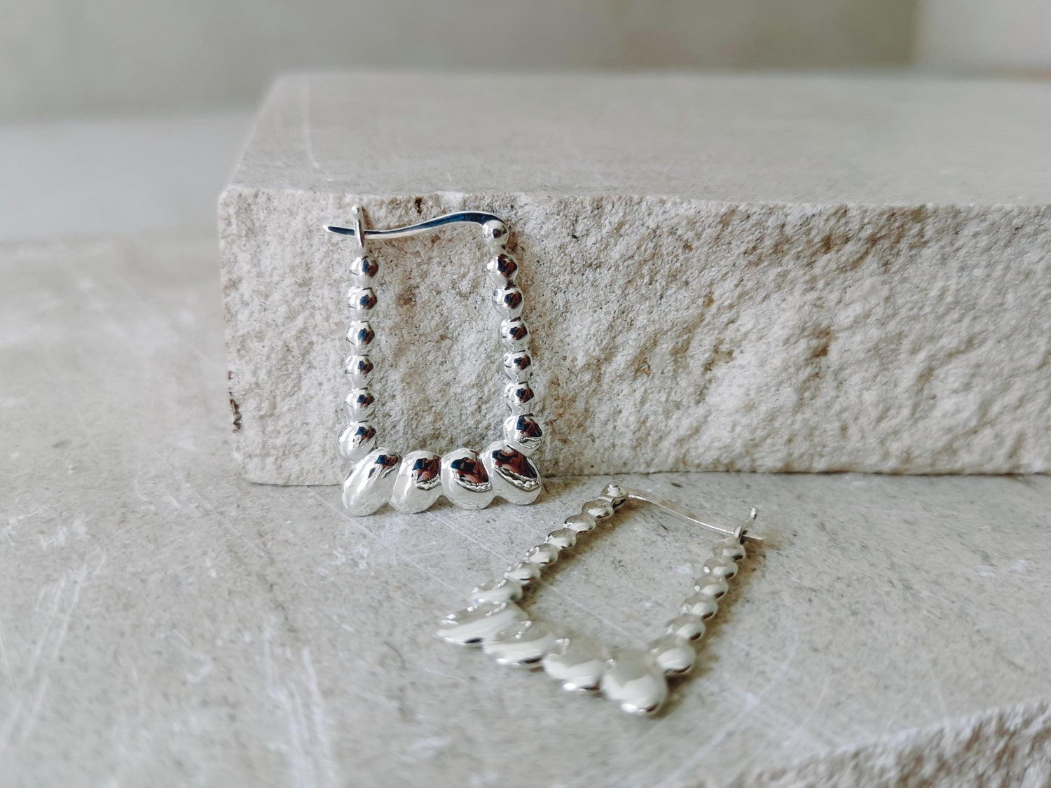 Geometrische Silber 925 Ohrringe, Rechteckig, Minimalistisch, Rechteck Creolen, Silberohrringe, Eckige Creolen - CocosyBerlin