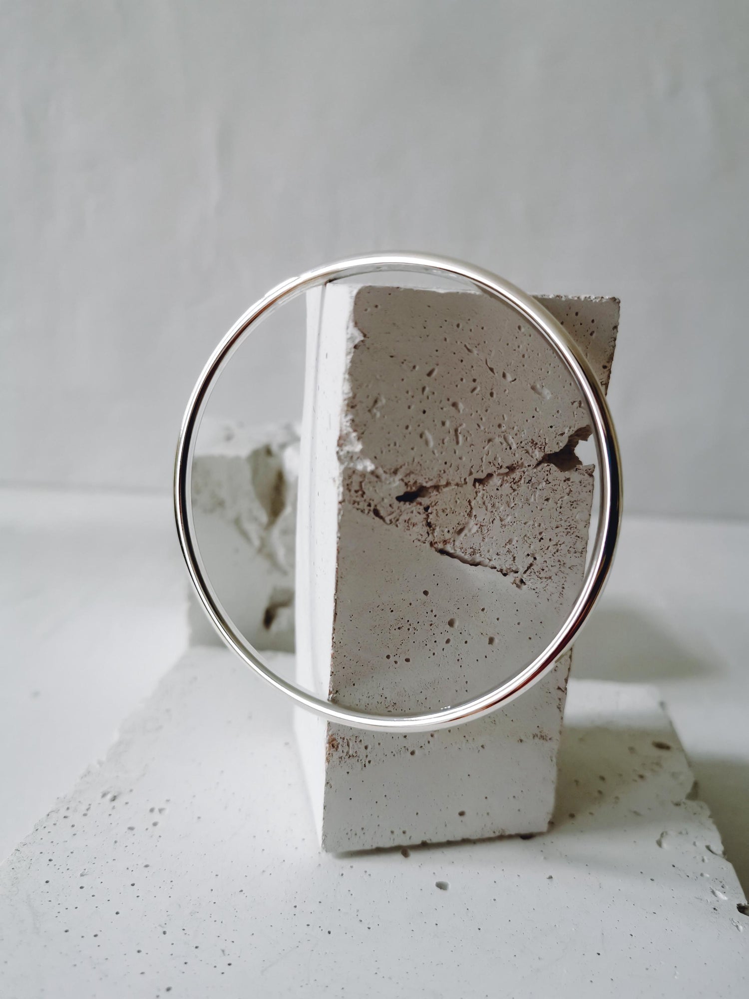 Simple sterling silver bangle, thin bangle made of 925 silver