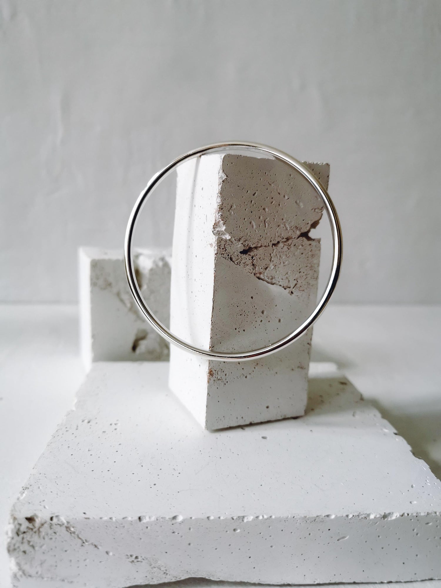 Simple sterling silver bangle, thin bangle made of 925 silver