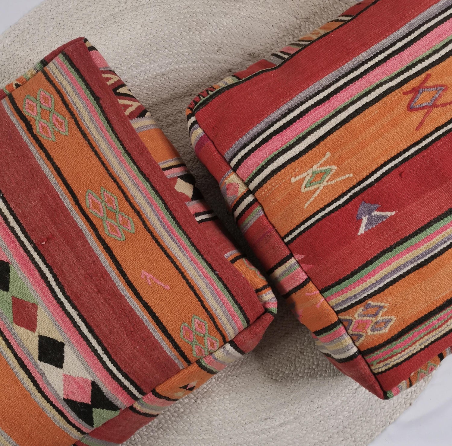 Moroccan pouf, Berber floor cushion colorful, wool seat cushion, vintage kilim floor cushion, boho seat cushion Marrakech