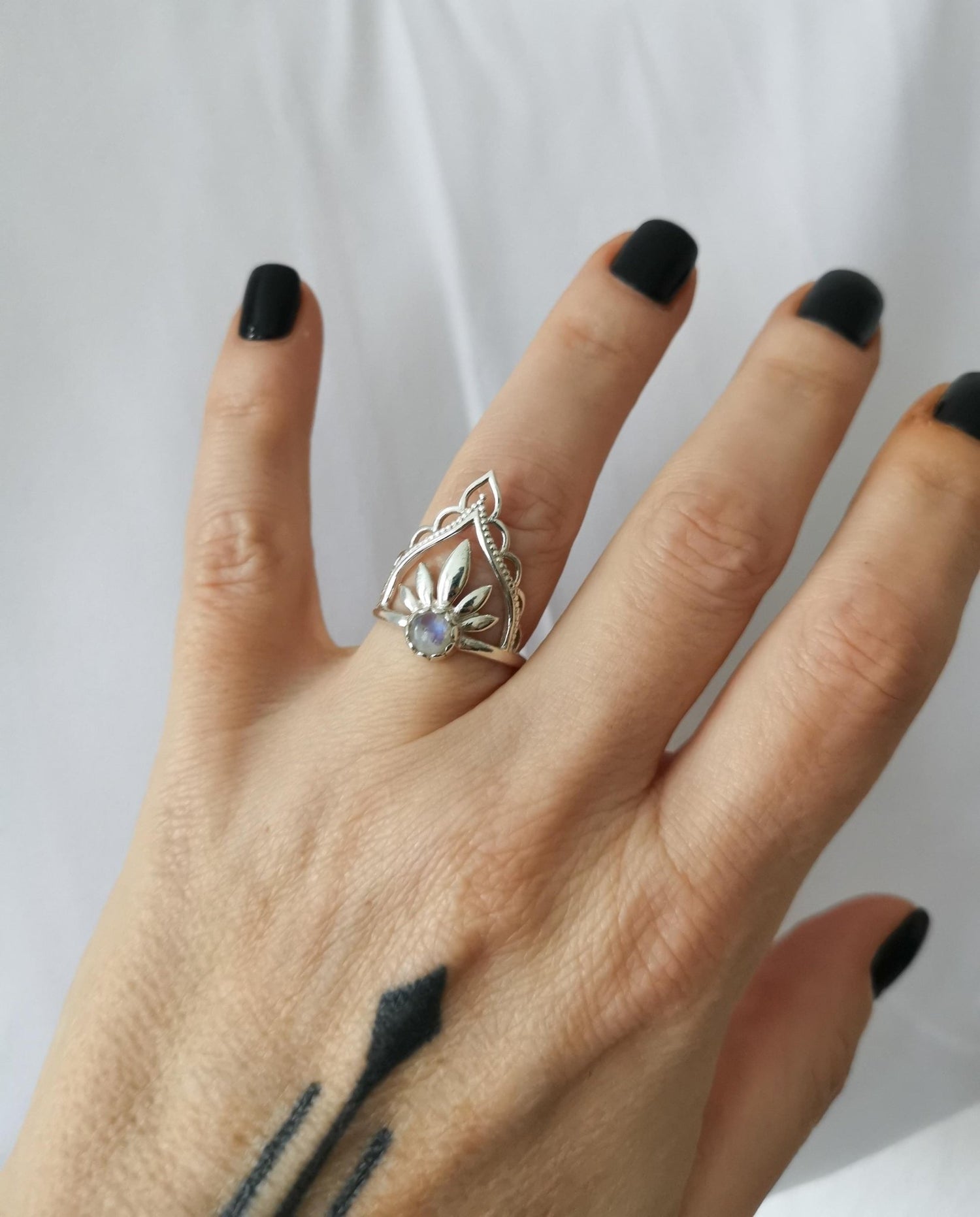 925 Silber Tiara Ring mit Mondstein, Mondstein Boho Silber Ring, filigraner Sterling Silber Ring - CocosyBerlin