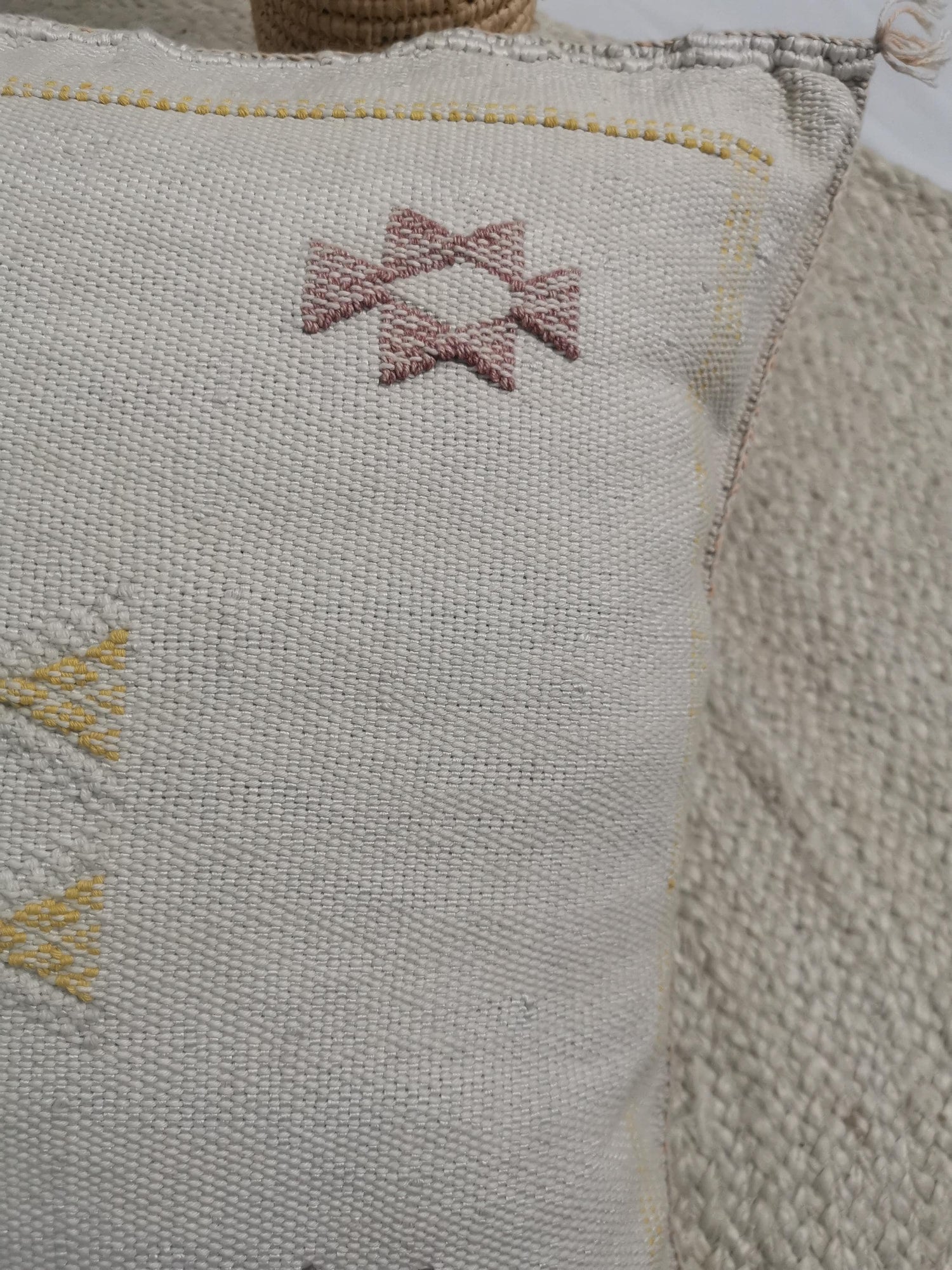 Sabra cushion from Morocco, Boho eclectic cushion cover, Moroccan oriental cushion cover in cream approx. 45x45 cm