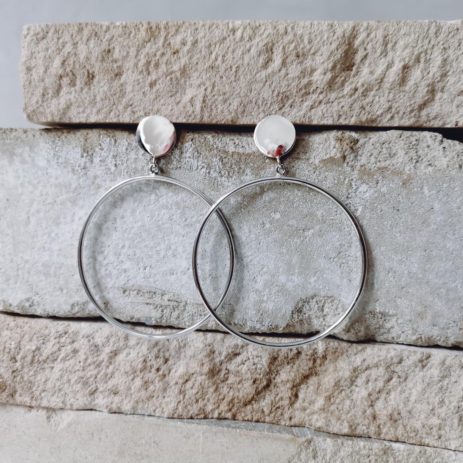Ohrstecker Ohrringe hängender Kreis aus 925 Silber, Kreis Ohrhänger Creole aus Sterling Silber - CocosyBerlin
