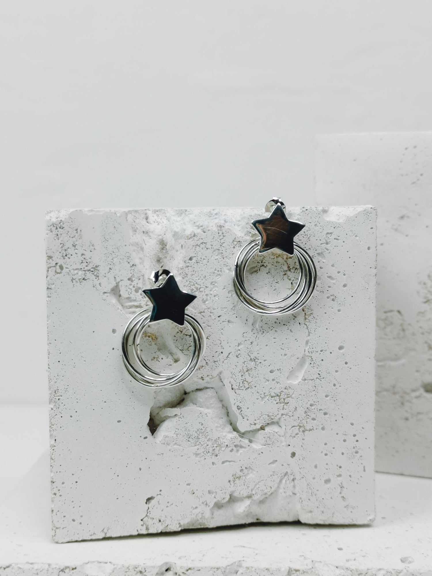 Kreis und Stern Ohrstecker aus 925 Silber, kleine Stern Ohrstecker