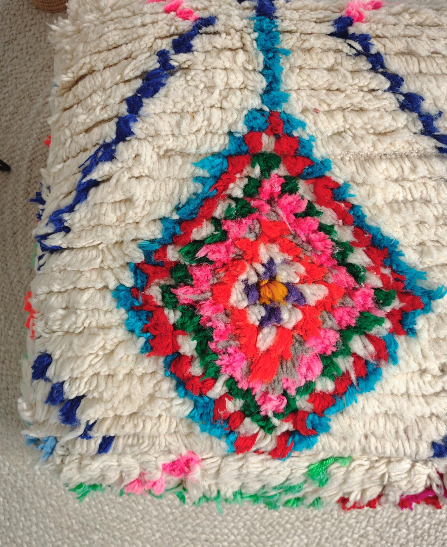 Pouf marocain, coussin de sol berbère coloré et moelleux, coussin d'assise en laine, coussin vintage, coussin d'assise bohème Beni Ourain