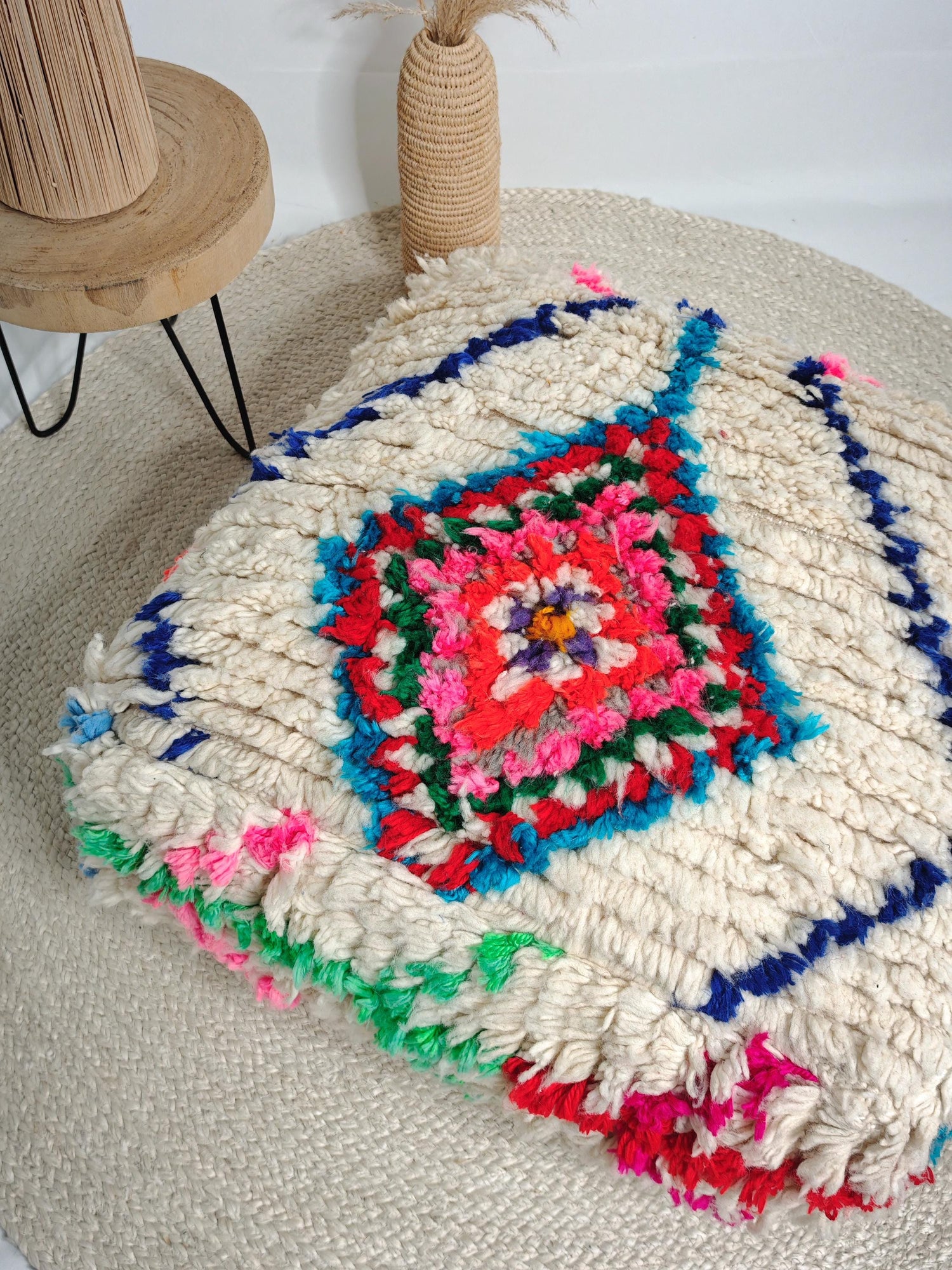 Pouf marocain, coussin de sol berbère coloré et moelleux, coussin d'assise en laine, coussin vintage, coussin d'assise bohème Beni Ourain