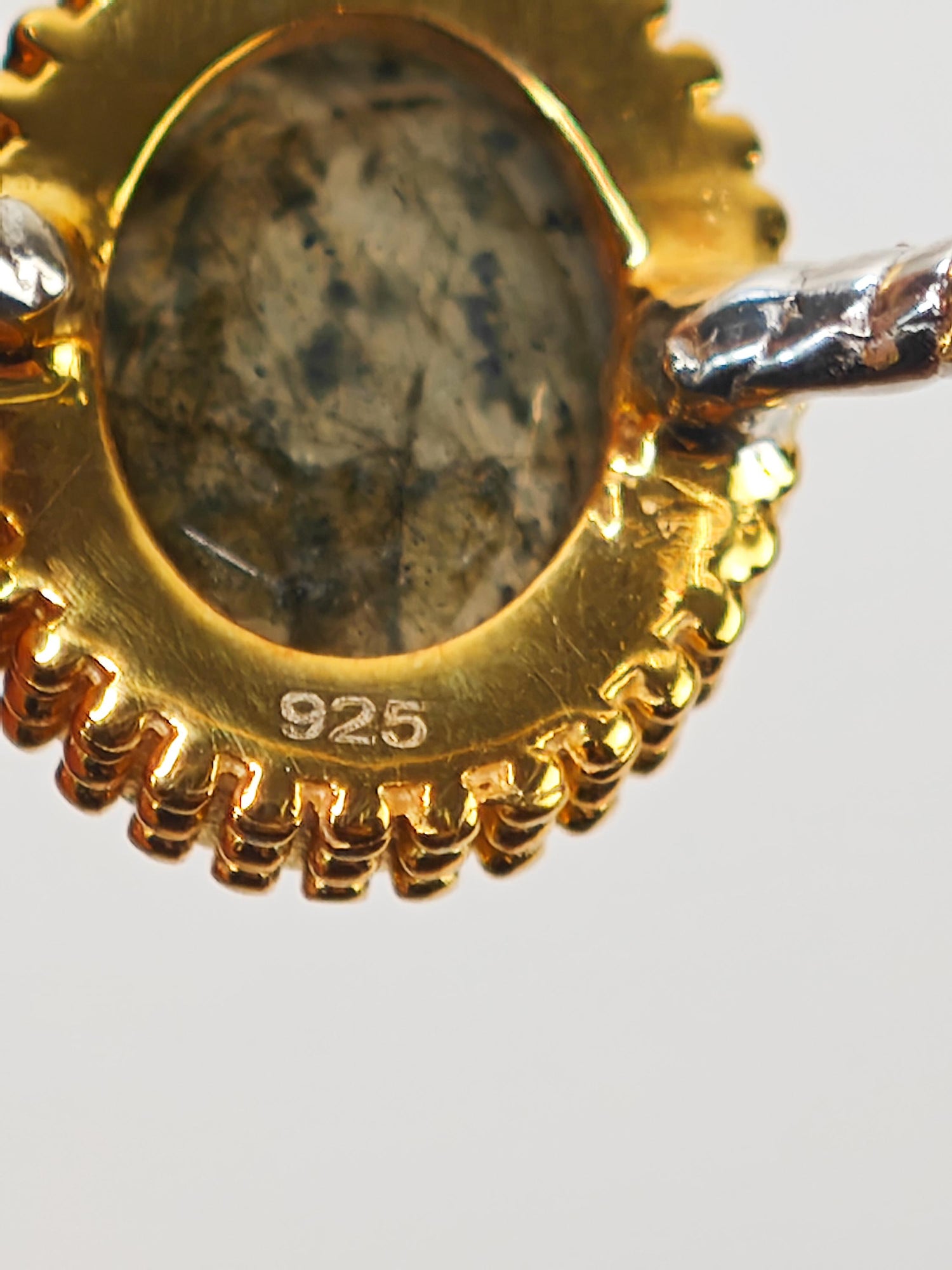 Labradorite ring made of 925 silver 18k gold plated, sterling silver ring bicolor gold plated with labradorite stone oval faceted