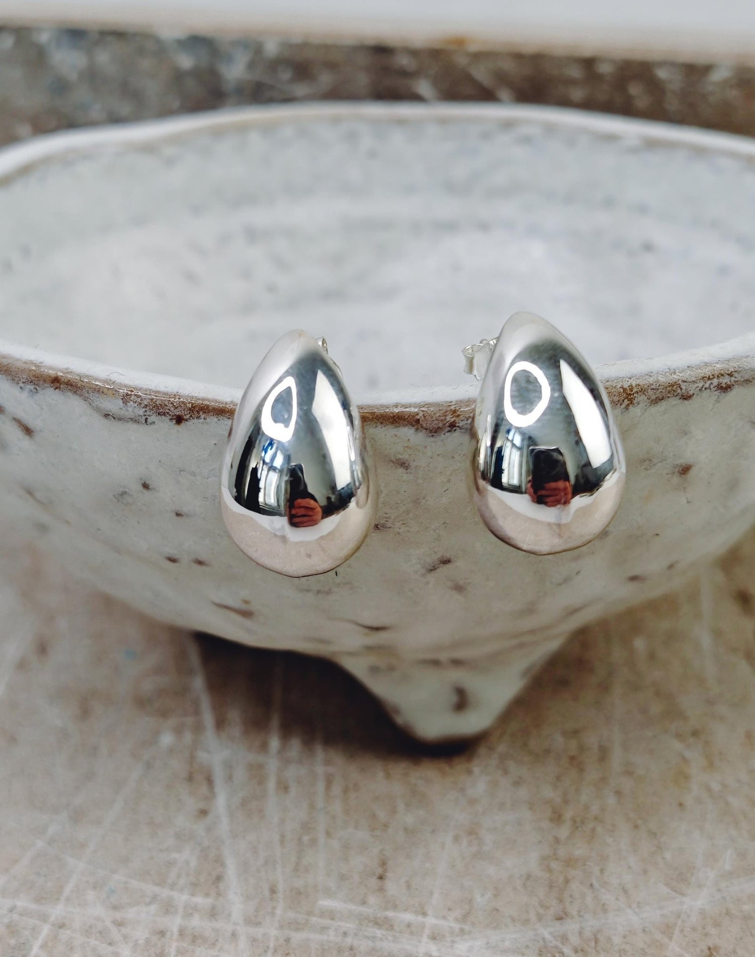 Tropfen Ohrstecker aus Silber 925, Teardrop Ohrringe, tropfenförmig Träne Minimalistisch Ohrringe Wassertropfen waterdrop Ohrstecker - CocosyBerlin