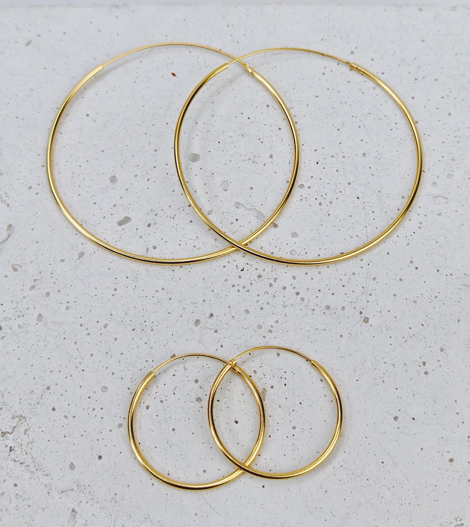 Golden hoop earrings made of 925 silver with 14 carat gold plating, gold-plated thin hoop earrings 25mm or 50 mm