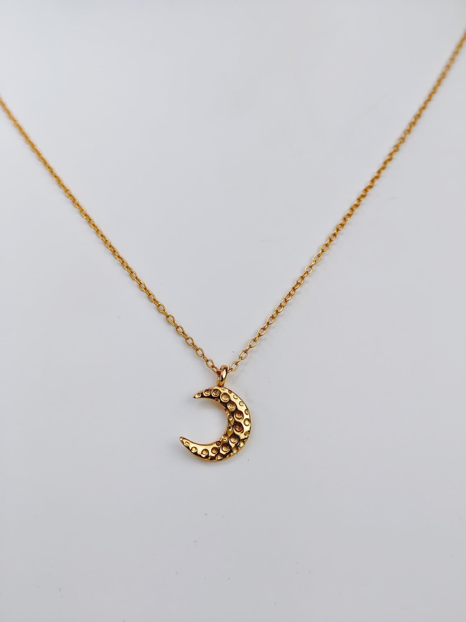 Vergoldete 925 Silber Kette mit Halbmond Kettenanhänger, Halskette und Halbmond-Anhänger 14K Gold vergoldet, Mond Halskette gold