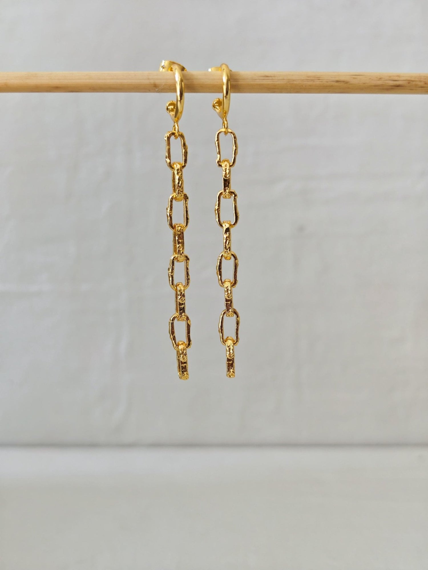 goldene Statement Chunky Kettenglieder Ohrringe mit 18K Vergoldung, Link Chain Creolen, Chain Ohrstecker gold - CocosyBerlin