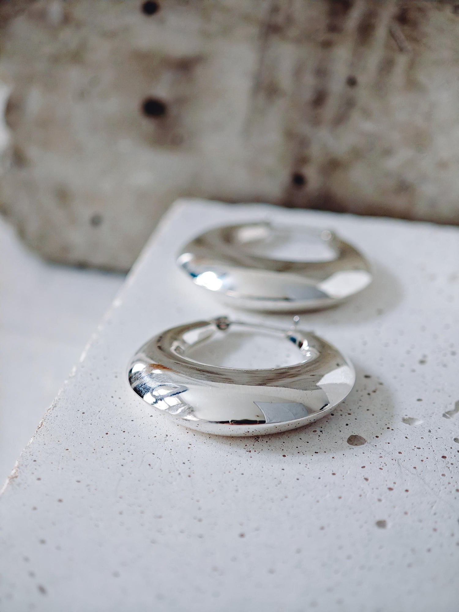 Chunky Halbmond Creolen aus 925 Silber, Minimalistische Statement Ohrringe 30mm