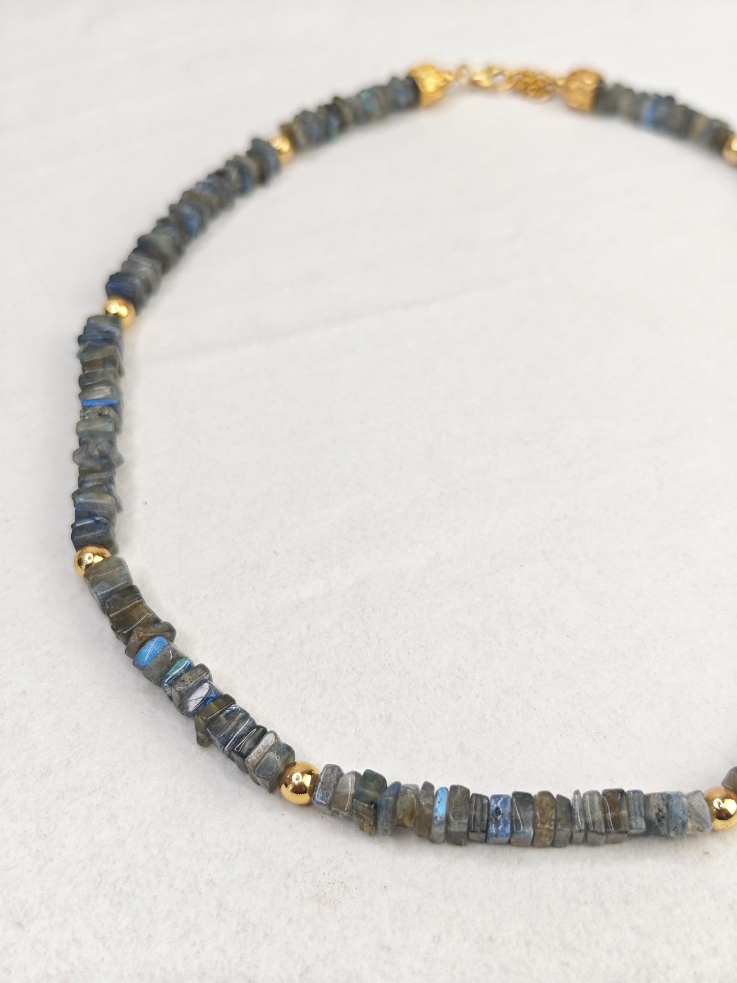 Northern Lights – Labradorite and gold-plated sterling silver necklace, pearl necklace