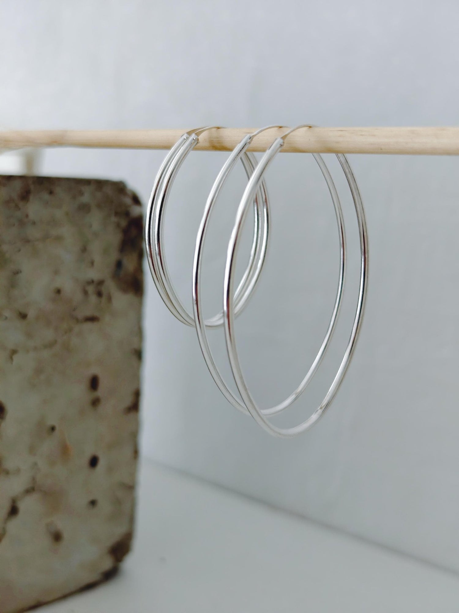 Ovale Creolen aus 925 Silber 45mm oder 65mm, Minimalistische Statement Ohrringe Oval - CocosyBerlin