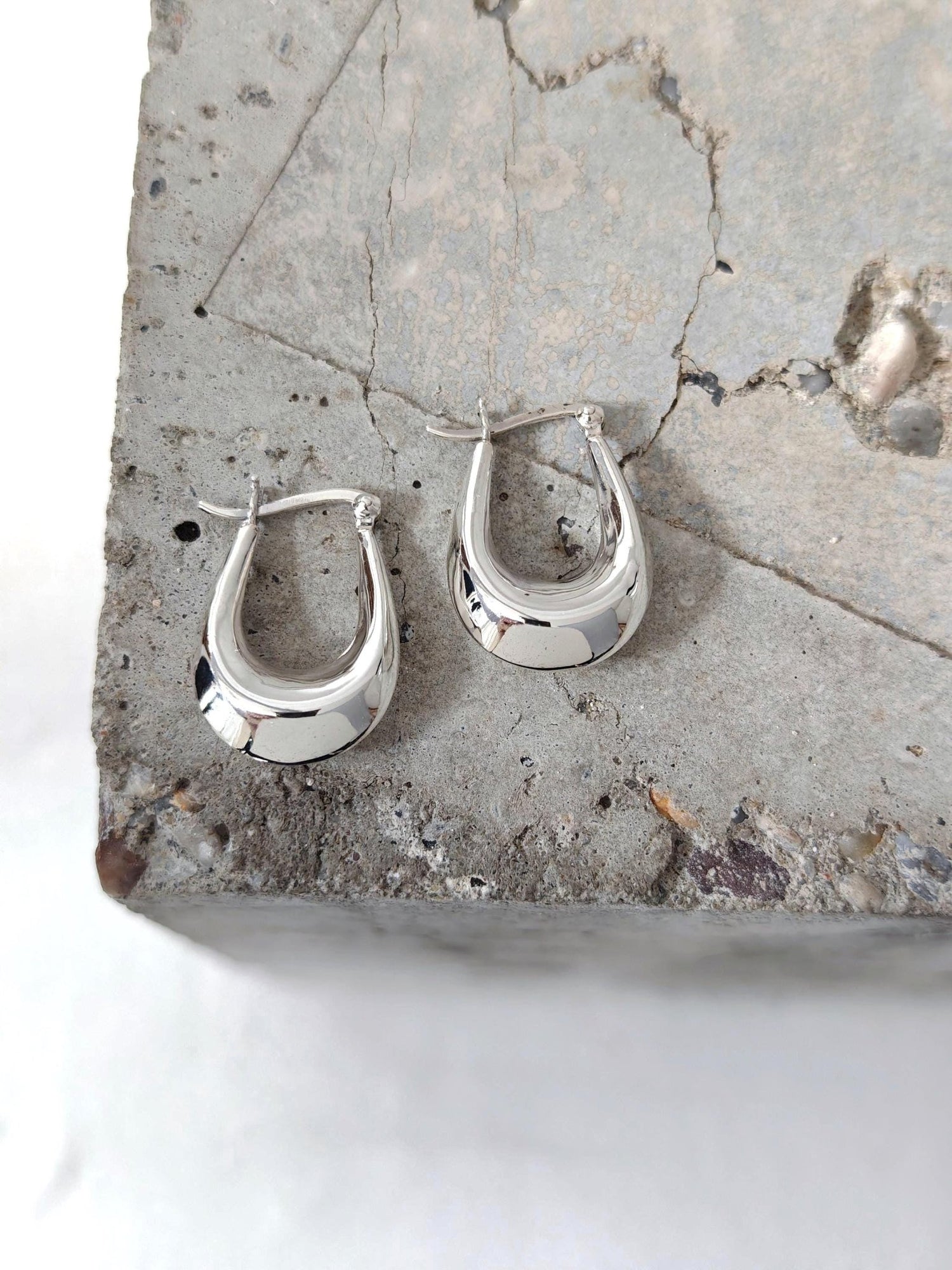 Breite kleine ovale 925 Silber Creolen 25 mm, Tropfen Ohrringe - CocosyBerlin