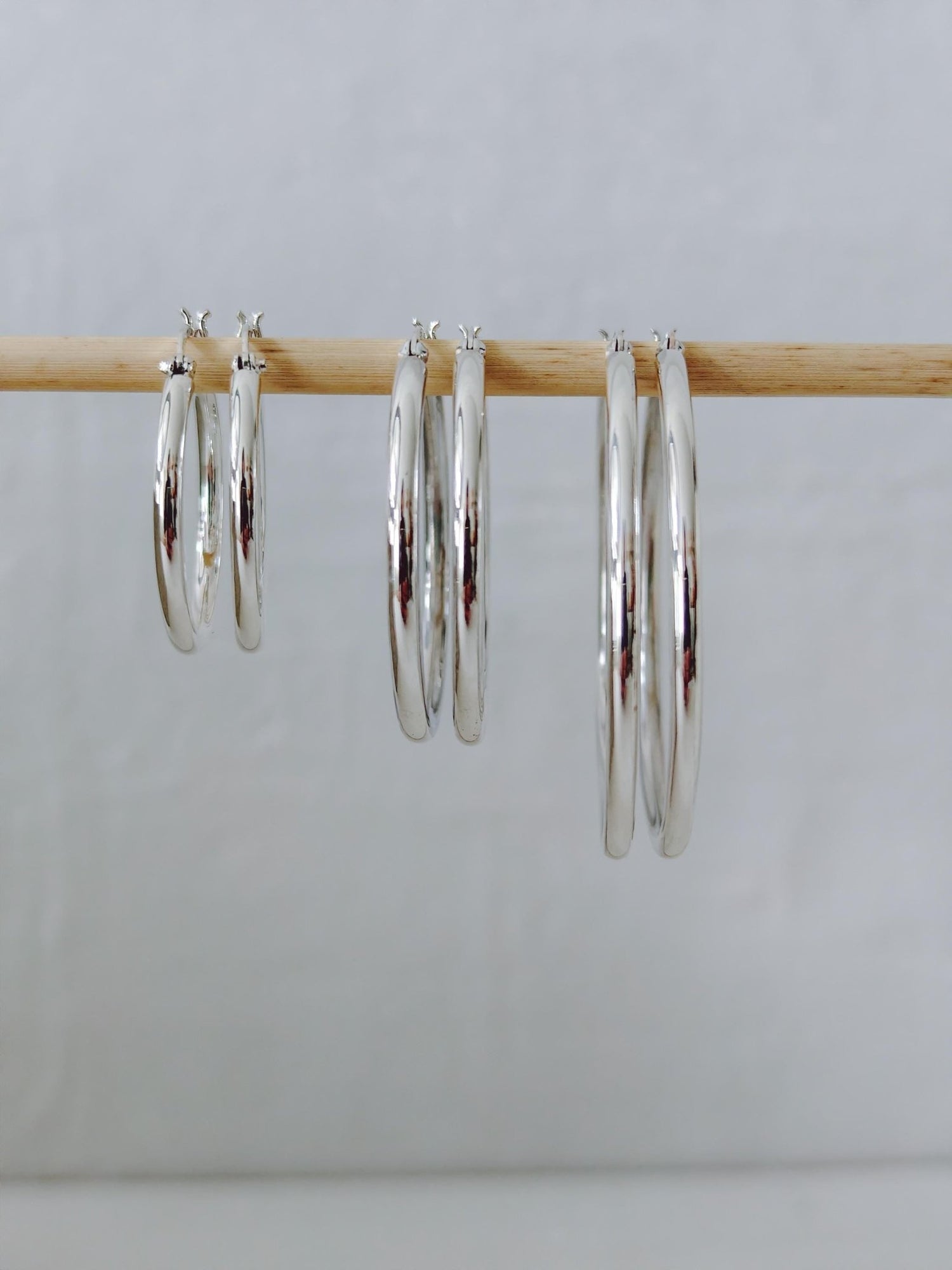 Creolen aus 925 Silber, Minimalistische Ohrringe, breite Hoop Ohrringe 3mm x 30, 40 oder 50 mm - CocosyBerlin