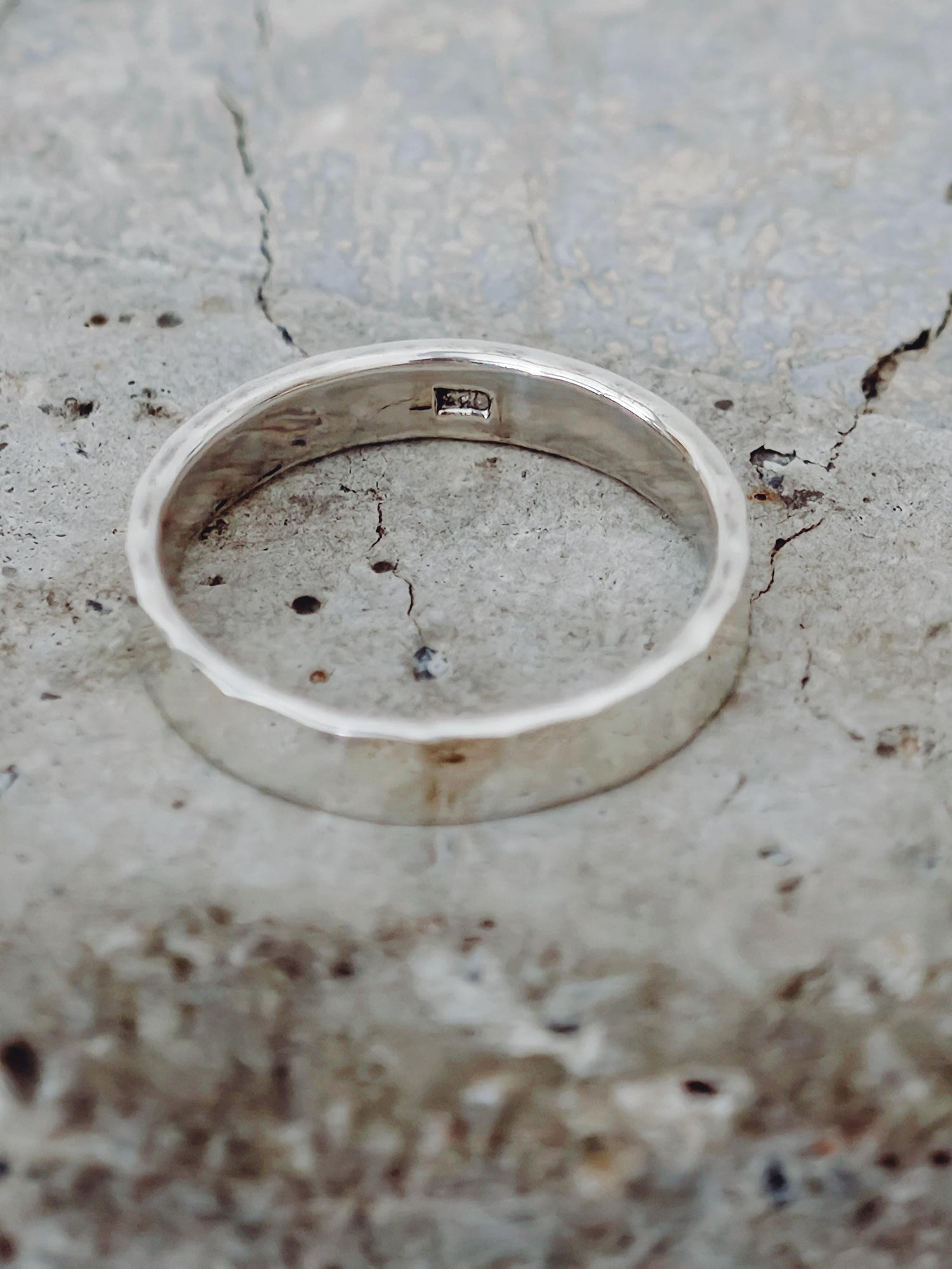 Minimalist ring hammered from 925 silver, handmade stacking ring, band ring Boho