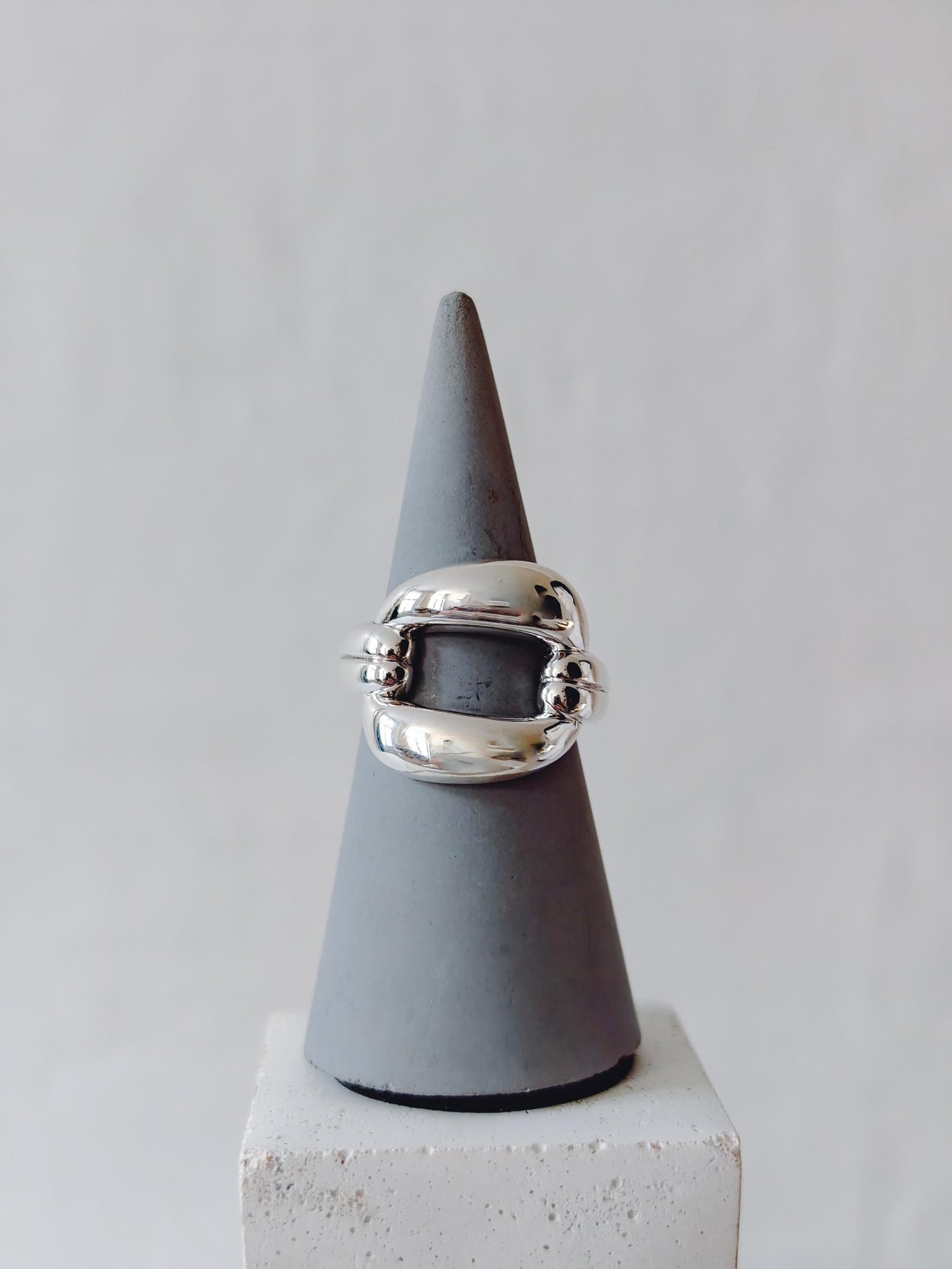 Statement Ring aus 925 Silber, Bold Chunky Ring, minimalistischer Silberring - CocosyBerlin