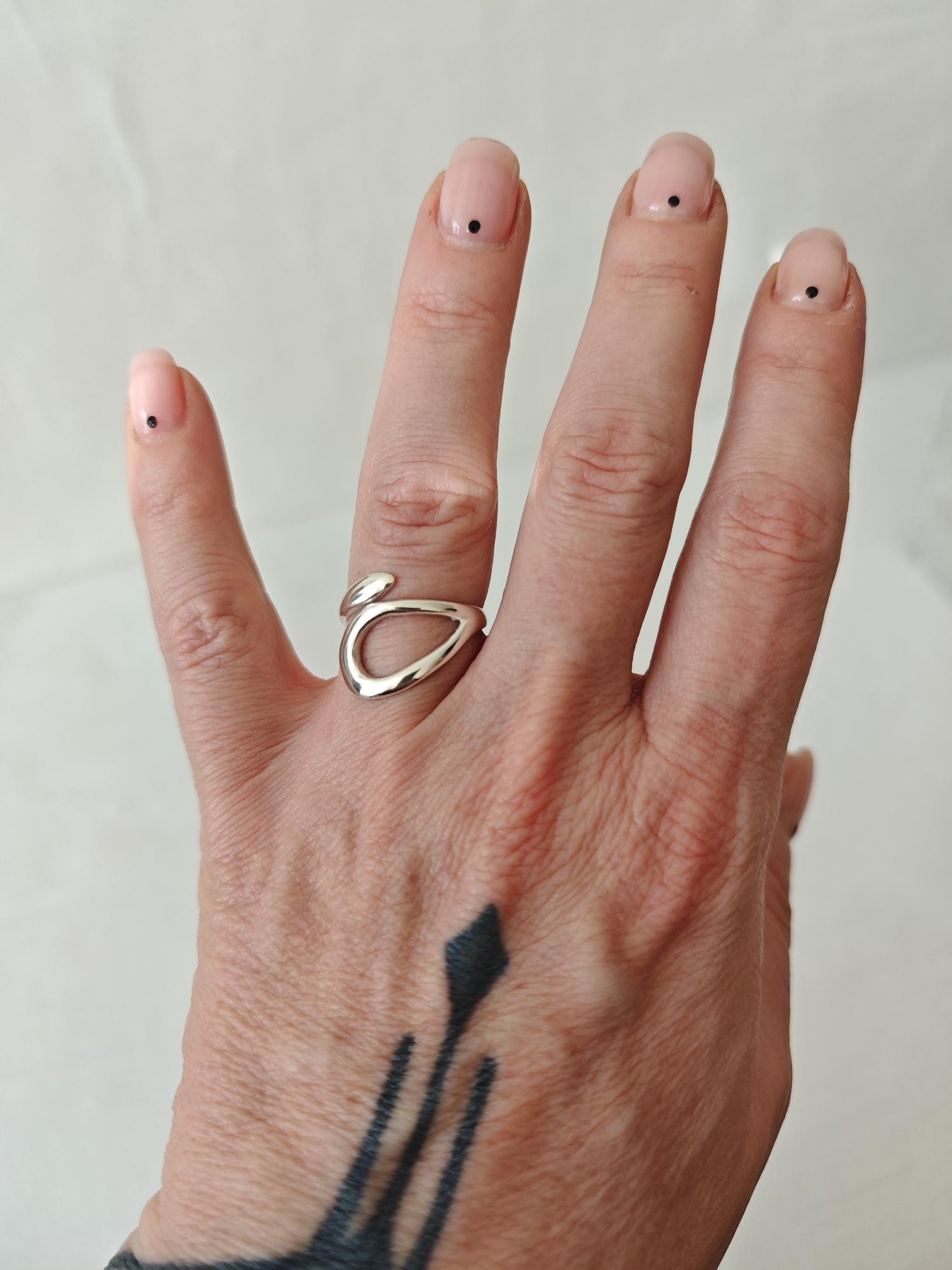 Minimalistischer Statement Ring aus 925 Silber, Organischer Silberring, Handgemachter Design Fingerring