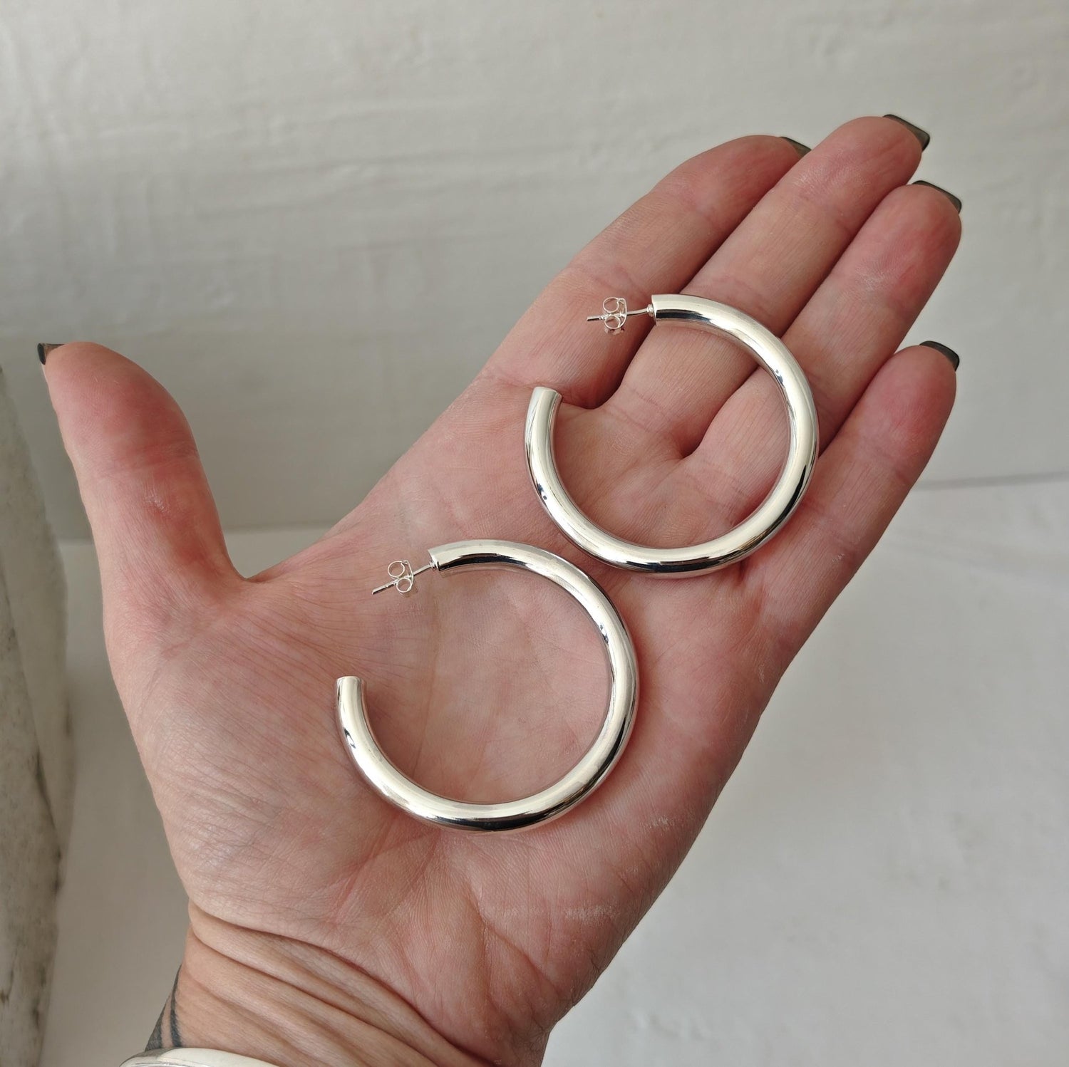 Chunky Creolen aus Silber 925, Breite offene Ohrringe, Dicke minimal Statement Hoops - CocosyBerlin