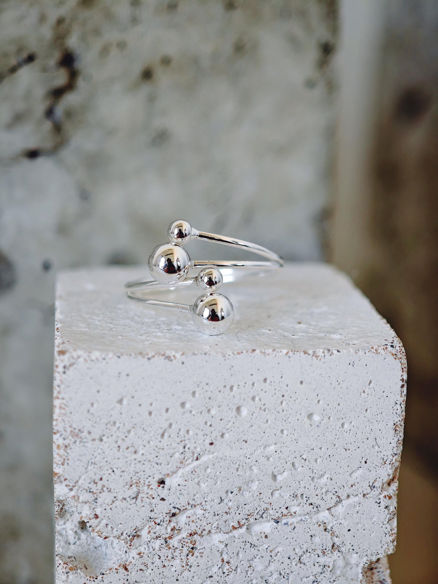 Bubble Ring aus 925 Silber, Minimalistischer Kugelring Sterling Silber, Galaxy Bubble Ring
