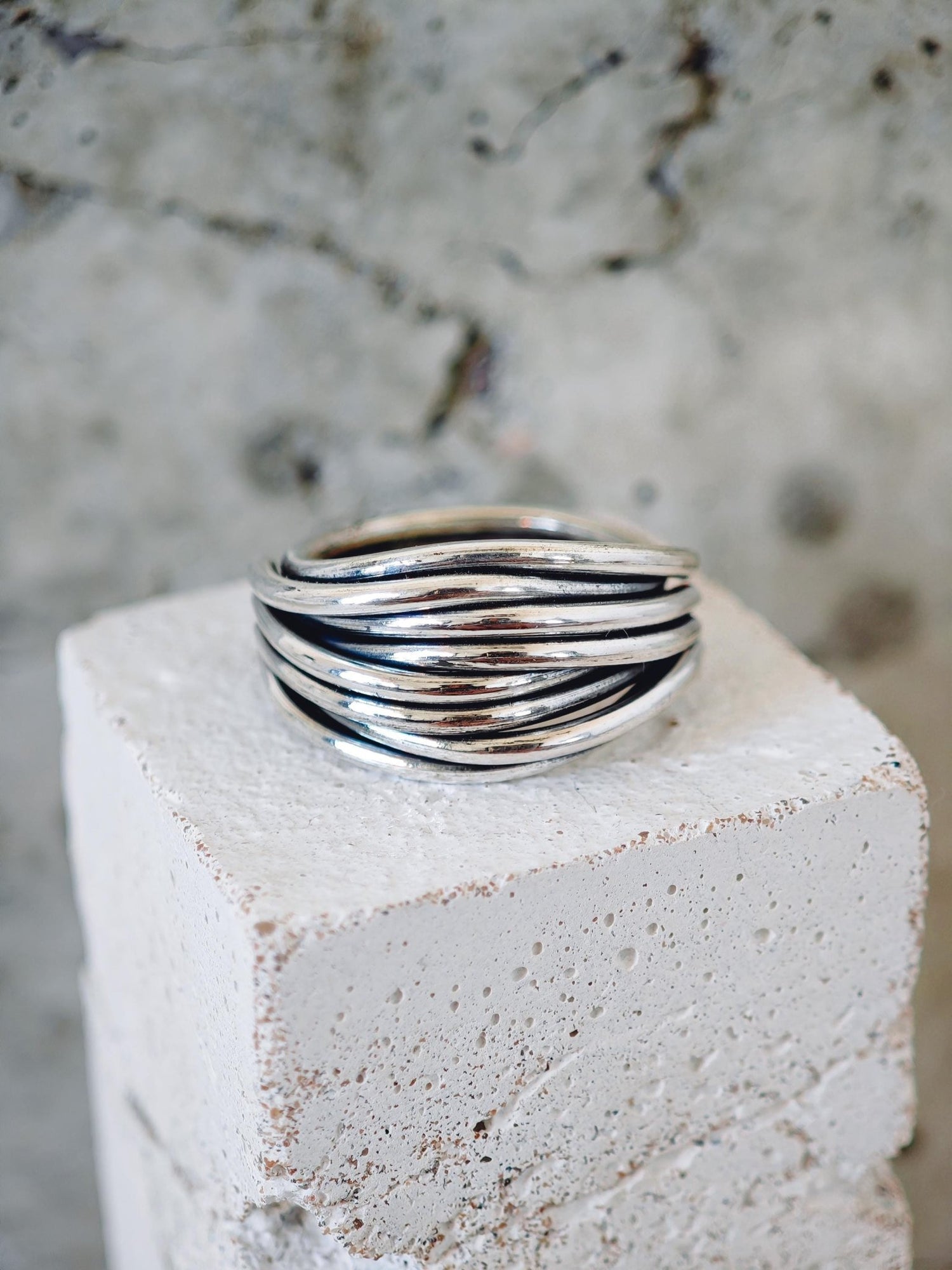 Statement Silber Ring gewickelt, Chunky Wire Wickelring aus 925 Silber - CocosyBerlin