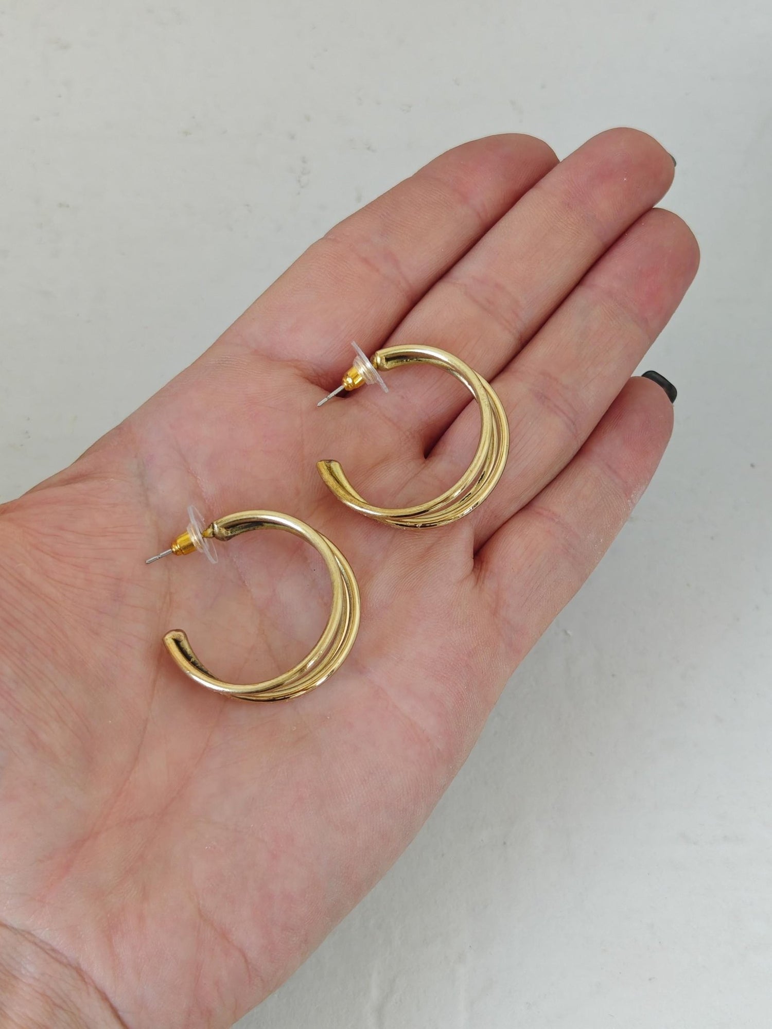 Triple Ohrringe aus Messing gold, Boho Statement Triple Creolen, Ohrstecker Hoops - CocosyBerlin