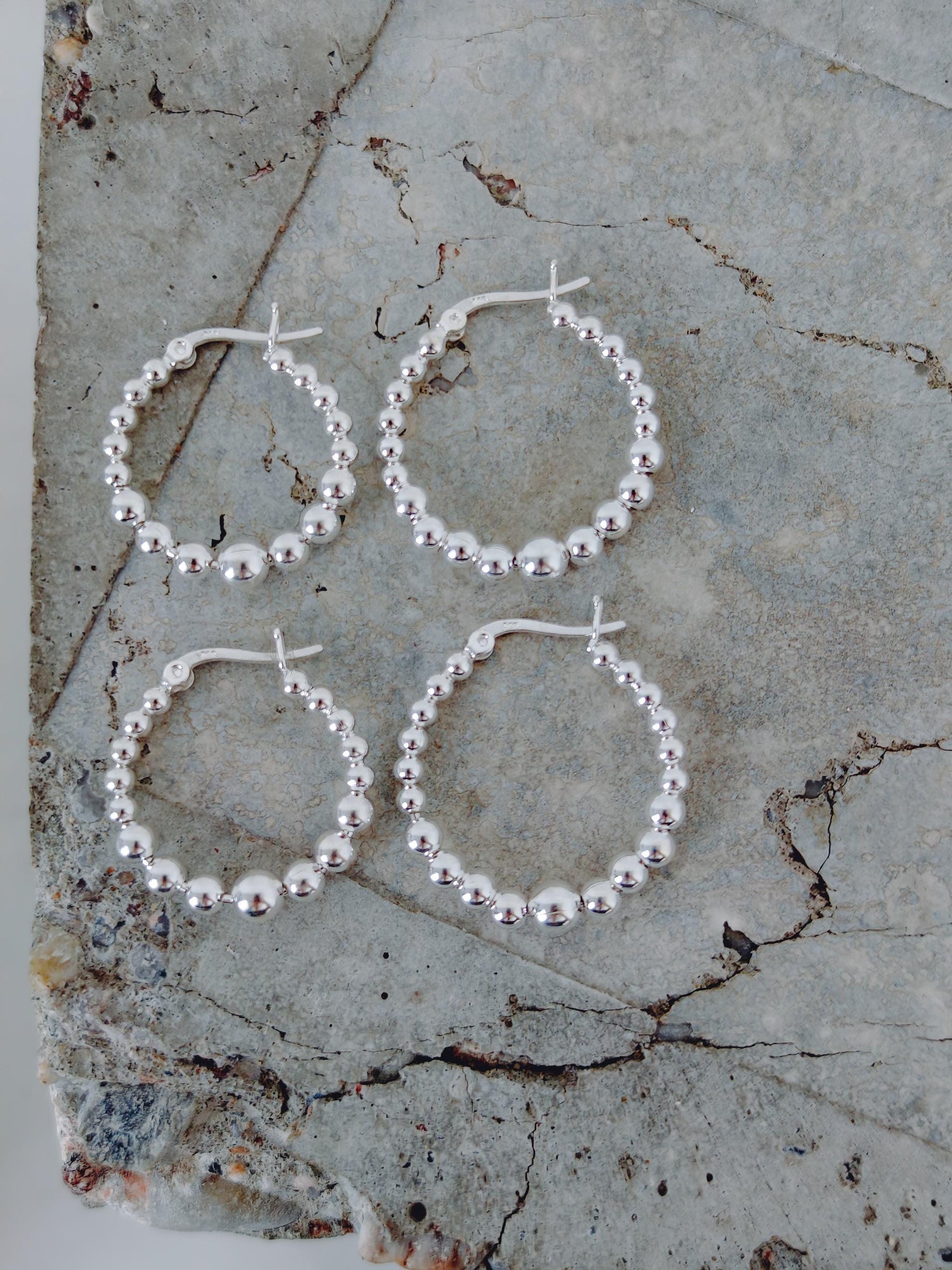 Bubble Ohrringe aus 925 Silber, Kugel Statement Creolen, Perlen Hoops