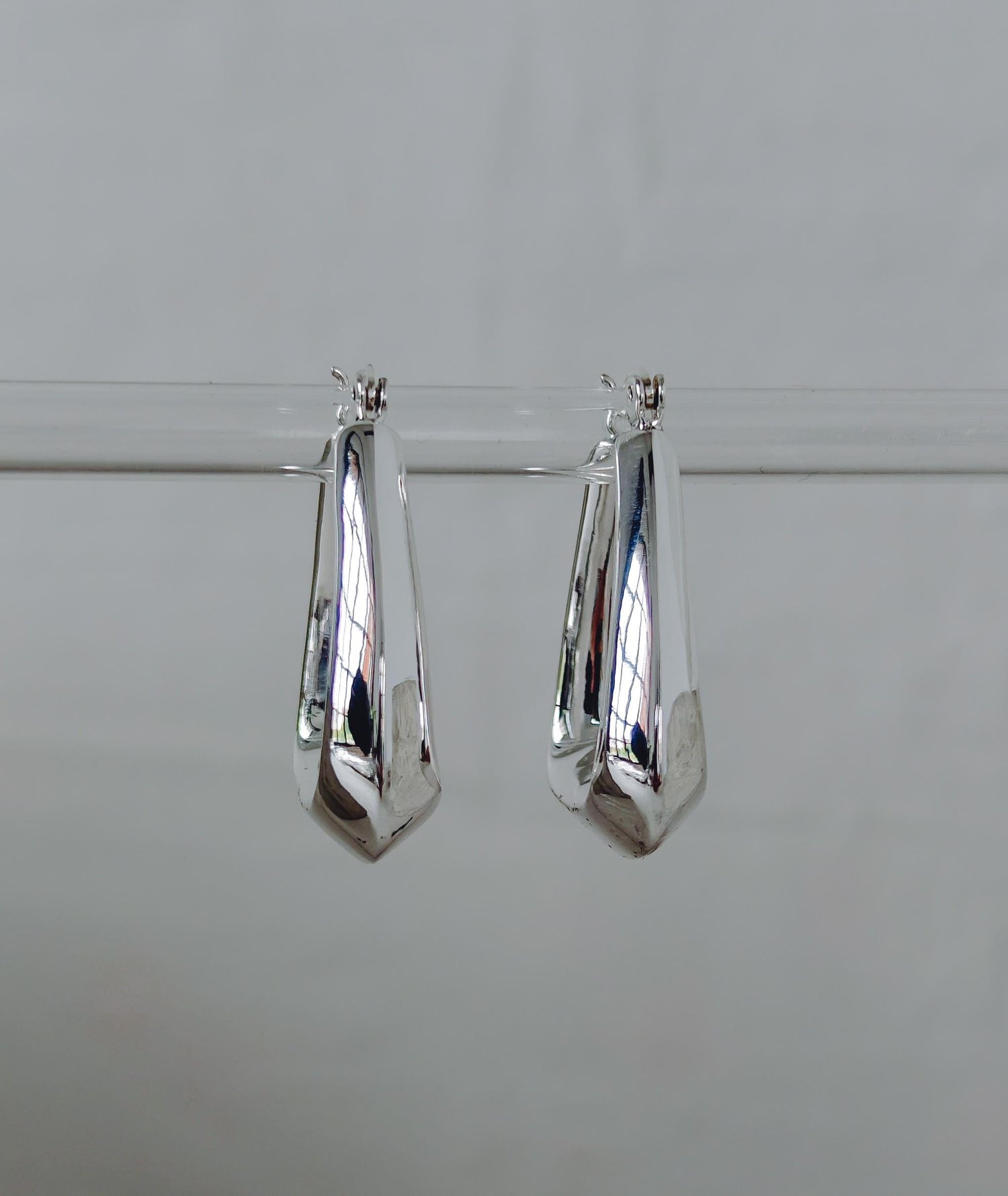 Statement Silber Creolen, Puffy Hoop Ohrringe, Große Creolen aus 925 Silber in Trapez Form, Puffy Trapeze Hoops