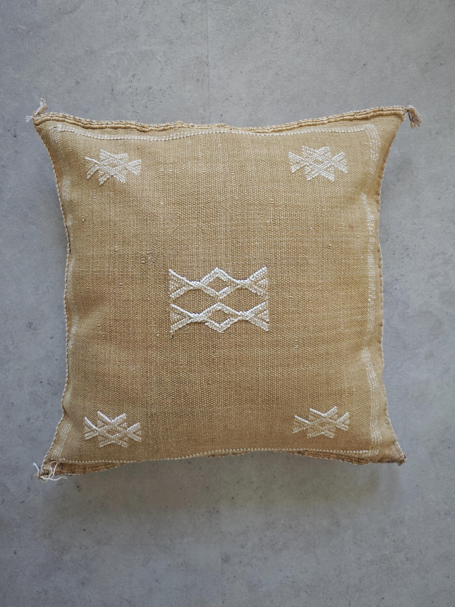 Sabra Kissen aus Marokko, Boho Eklektische Kissenhülle, Marokkanische, orientalische Kissenhülle