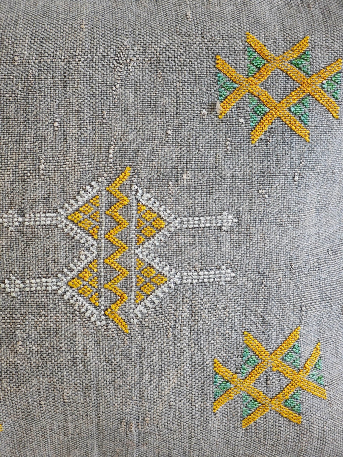 Sabra Kissenbezug aus Marakesch, Boho Kissenhülle Marokko, Sabra Silk Cushion Cover - CocosyBerlin