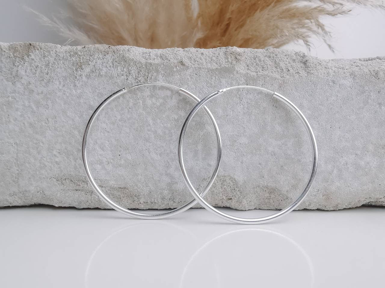 Grosse Sterling Silber 925 Creolen 50mm x 2mm, leichte Ohrreifen, Minimalistische Ohrringe, Silbercreolen Hoops 5 cm