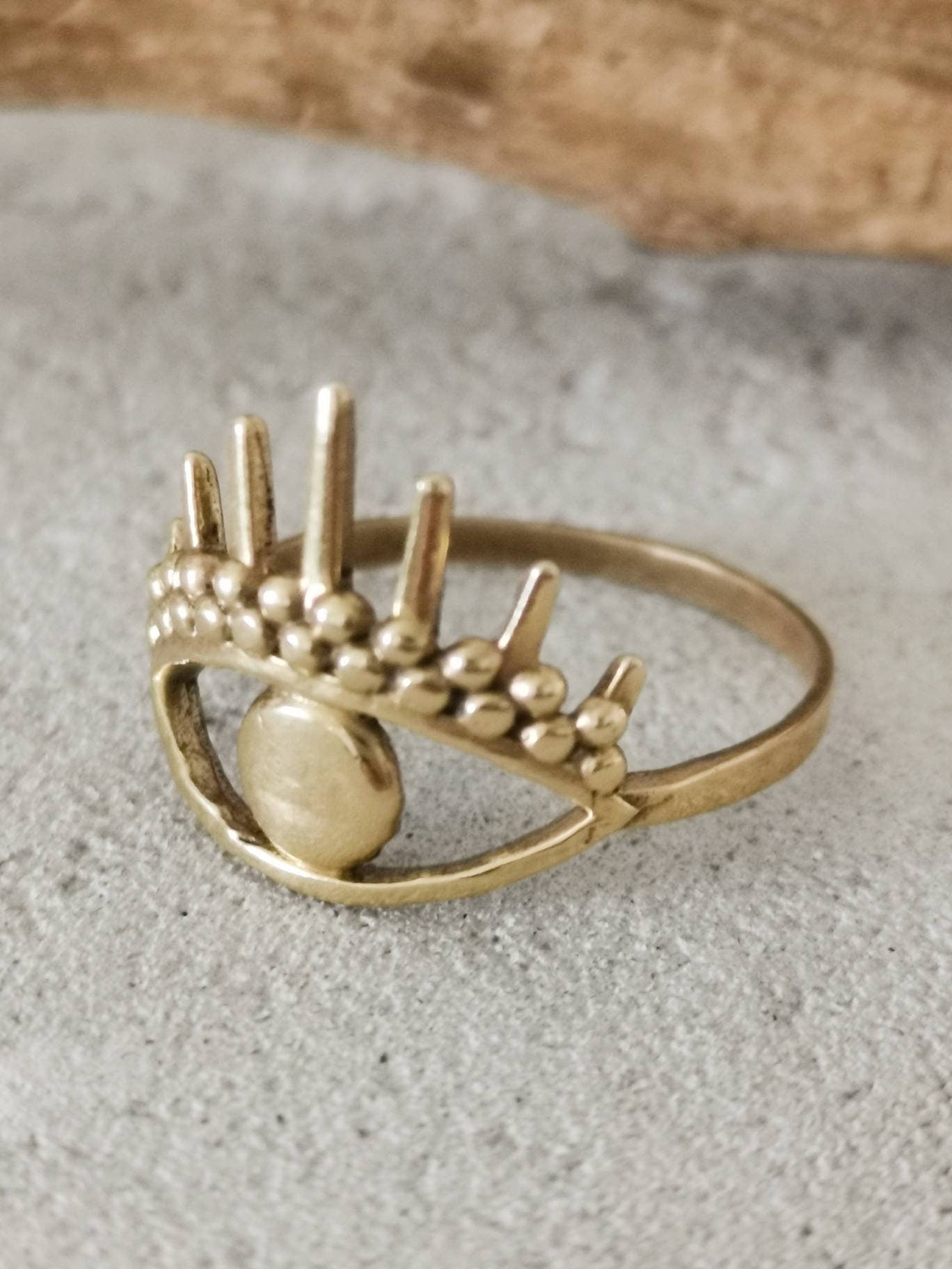 Brass ring with eye/brass ring/evil eye ring/bohemian ring/festival jewelry/golden ring/hippie/tribal/evil eye ring