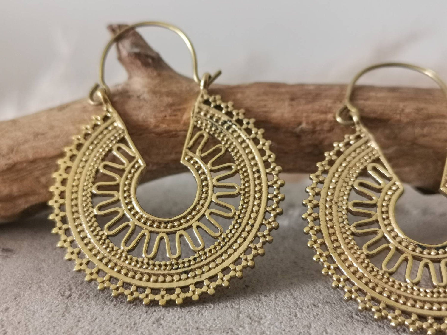 Small Mandala Brass Earrings / Brass Mandala Hoop Earrings / Gold Brass Earrings / Boho Ethno Goa Hippie Jewelry / Festival Jewelry