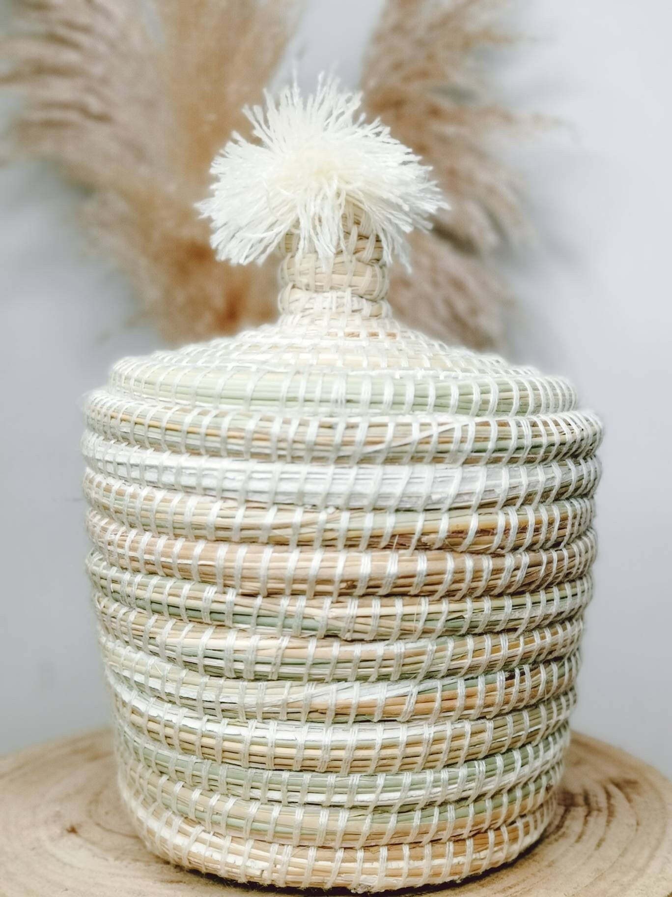 Panier bohème, panier de rangement marocain, fait main au Maroc, panier avec couvercle, panier berbère, panier ethnique, panier à tajine, corbeille à papier