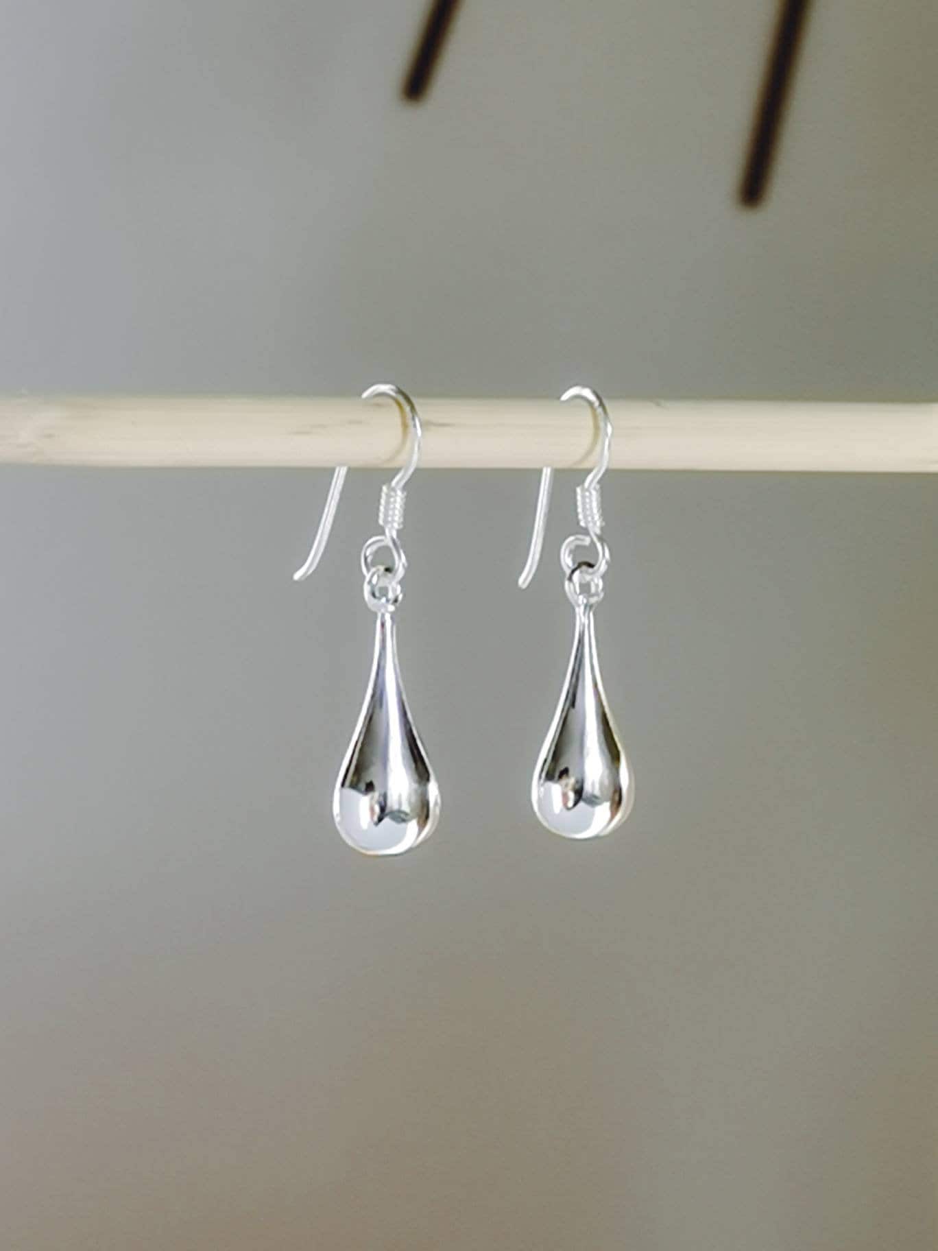 Tropfen Ohrhänger aus Silber 925, Feine Hängende Ohrringe, Tropfenförmig, Minimalistisch Ohrringe, Hängeohrringe Silber