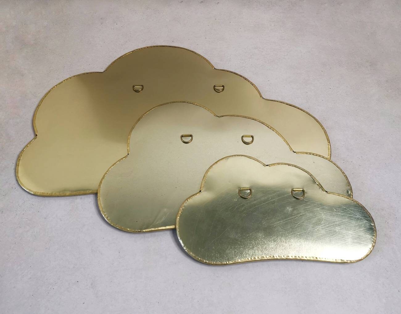 Wolkenspiegel, Spiegel aus goldenem Messing, Wolke Wandspiegel, Handarbeit aus Marokko