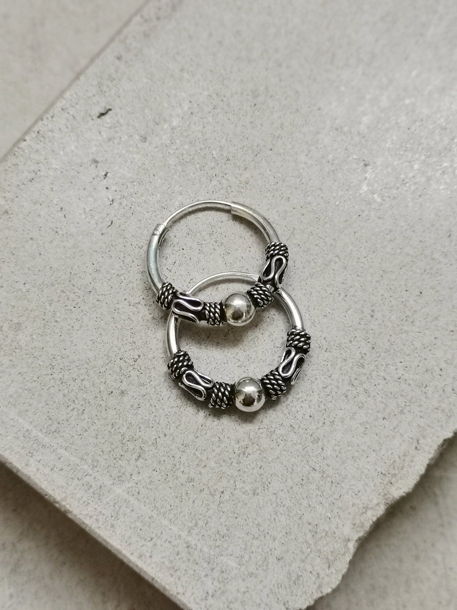 Bali Creolen 20mm aus 925er Silber, Sterling Silber Creolen, Ohrringe Silber 925, Boho Hippie Creolen - CocosyBerlin