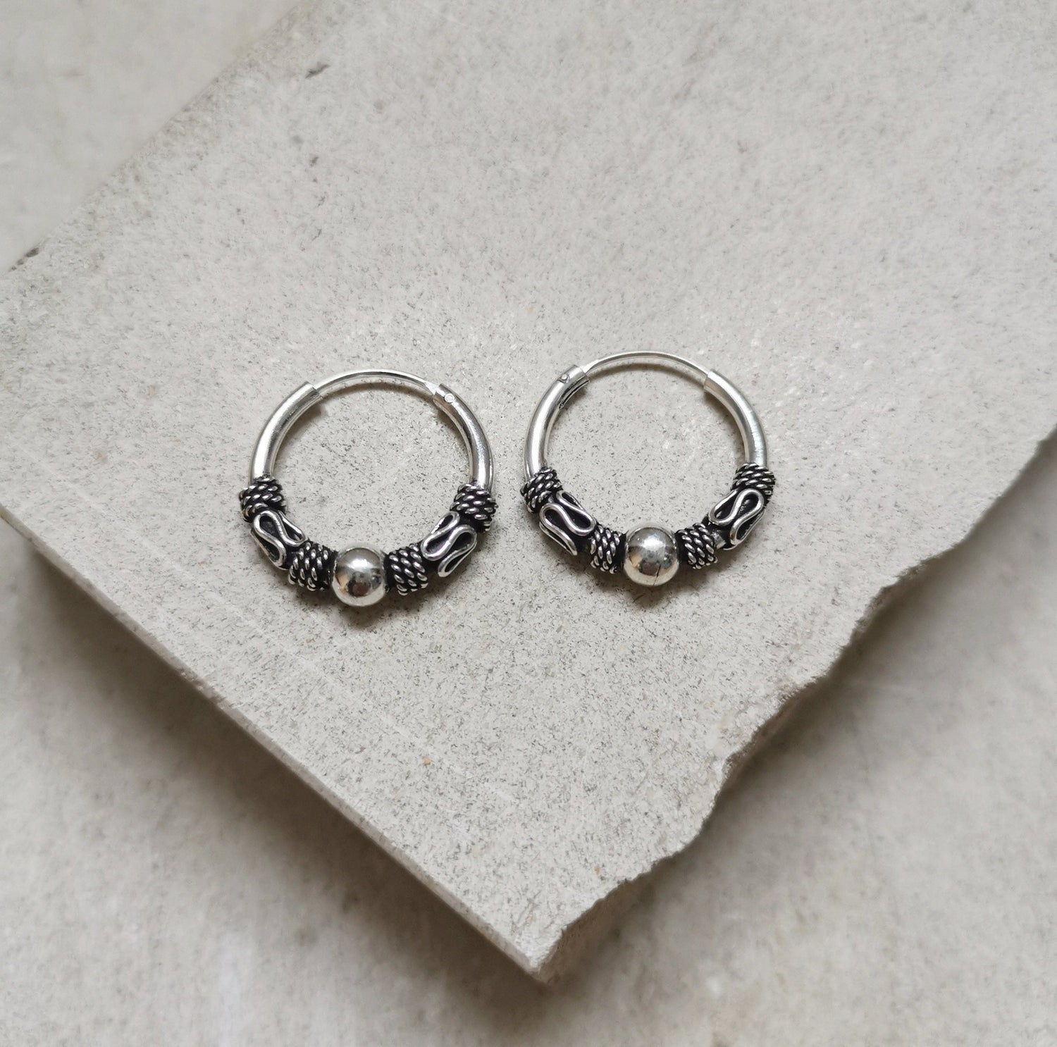 Bali Creolen 20mm aus 925er Silber, Sterling Silber Creolen, Ohrringe Silber 925, Boho Hippie Creolen - CocosyBerlin