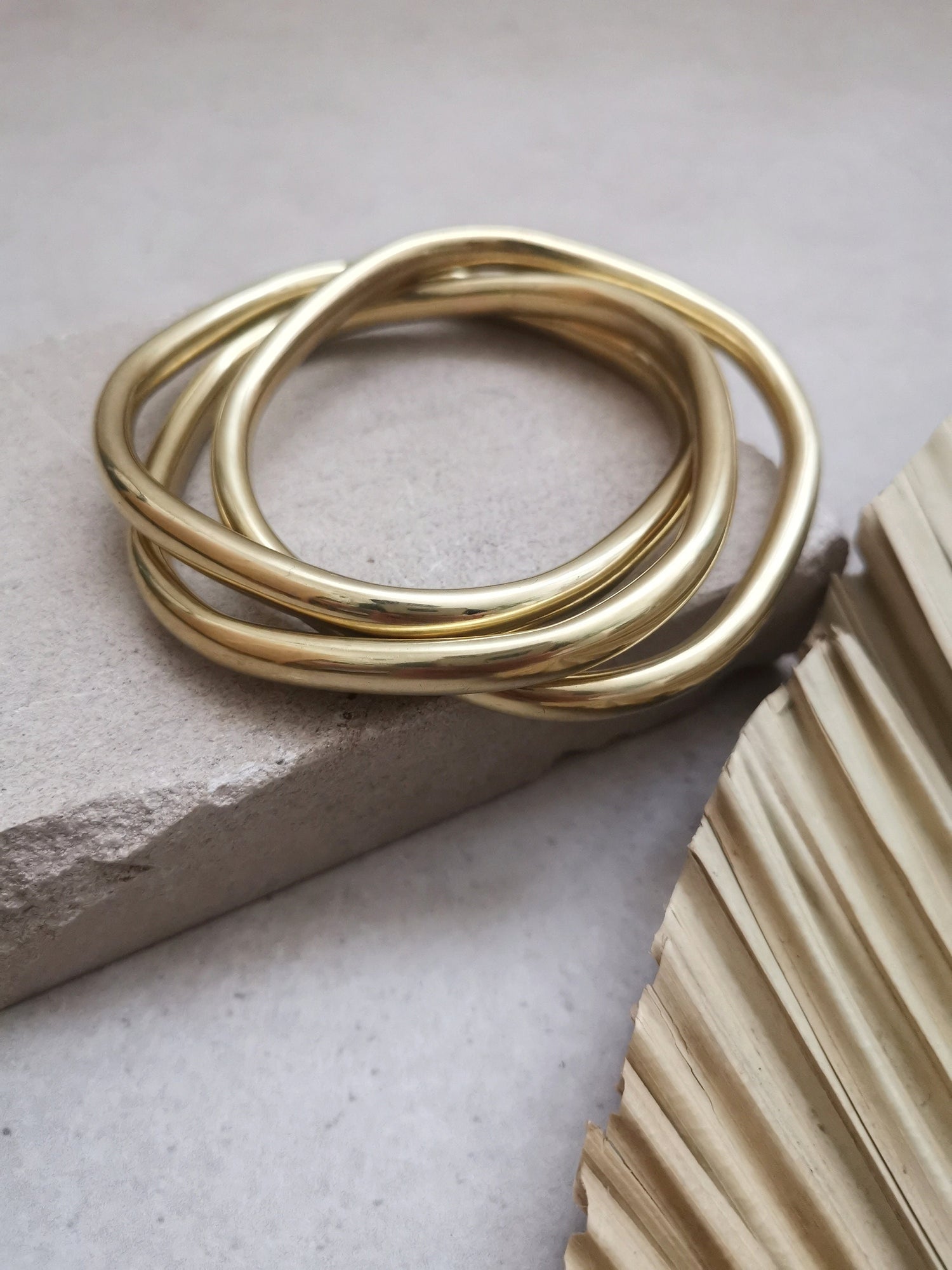 Chunky bracelet made of golden brass, statement bracelet, wide bangles, tribal golden bangle made of 3 geometric hoops, trio bracelet