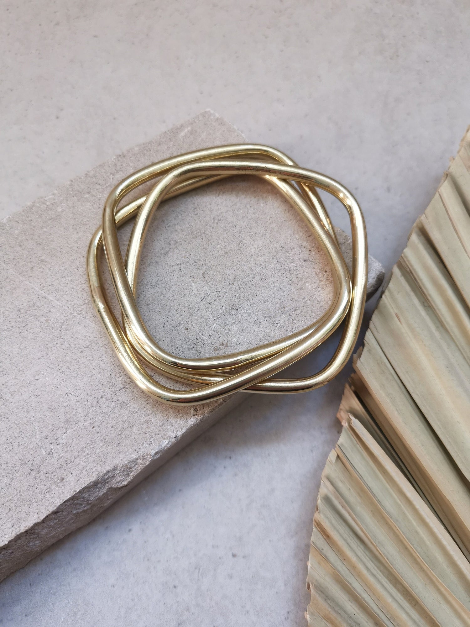 Chunky bracelet made of golden brass, statement bracelet, wide bangles, tribal golden bangle made of 3 geometric hoops, trio bracelet