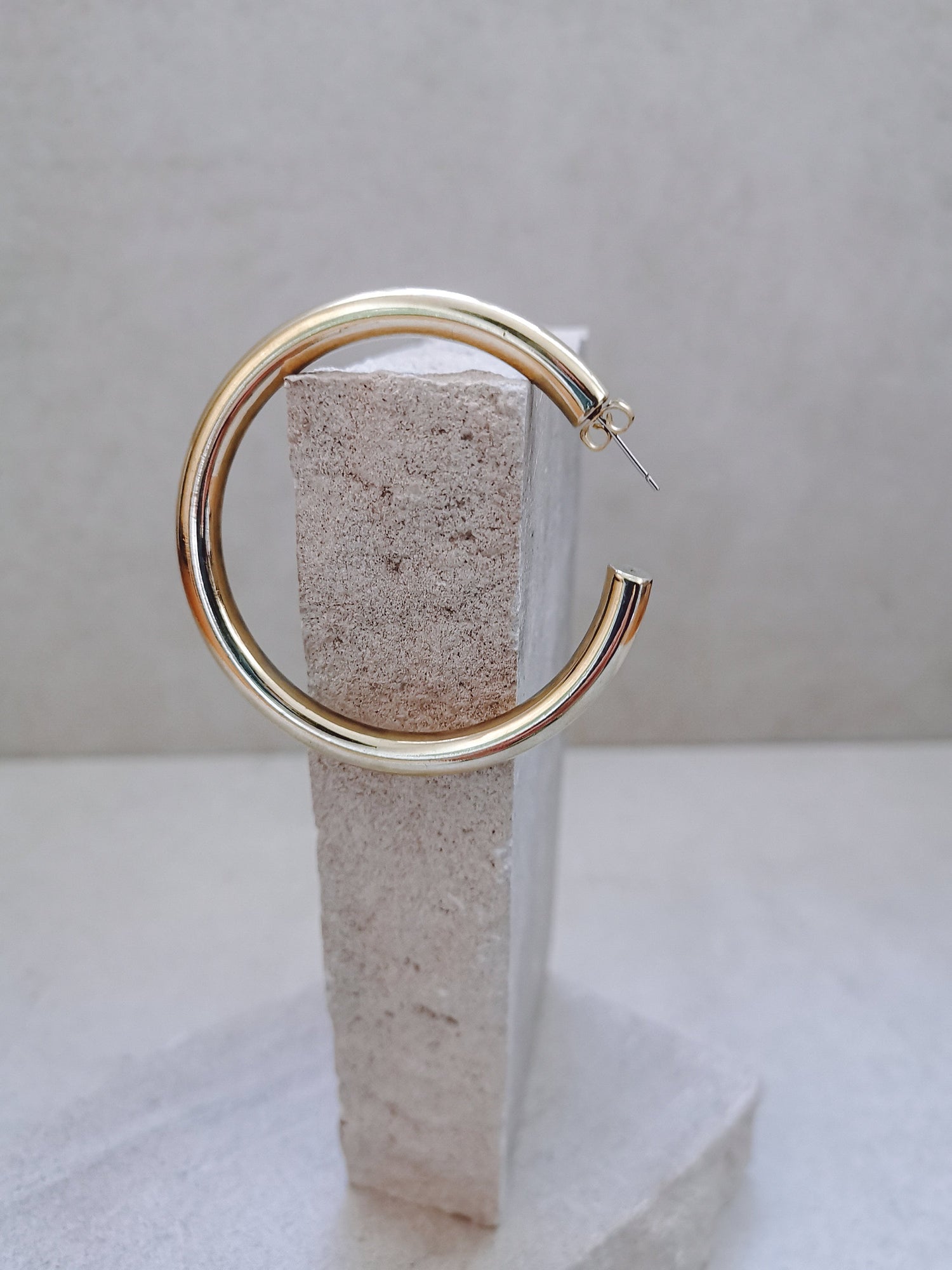 Chunky gold hoop earrings 40mm, 50mm, 60mm, Minimalist wide hoop earrings, brass open hoop earrings
