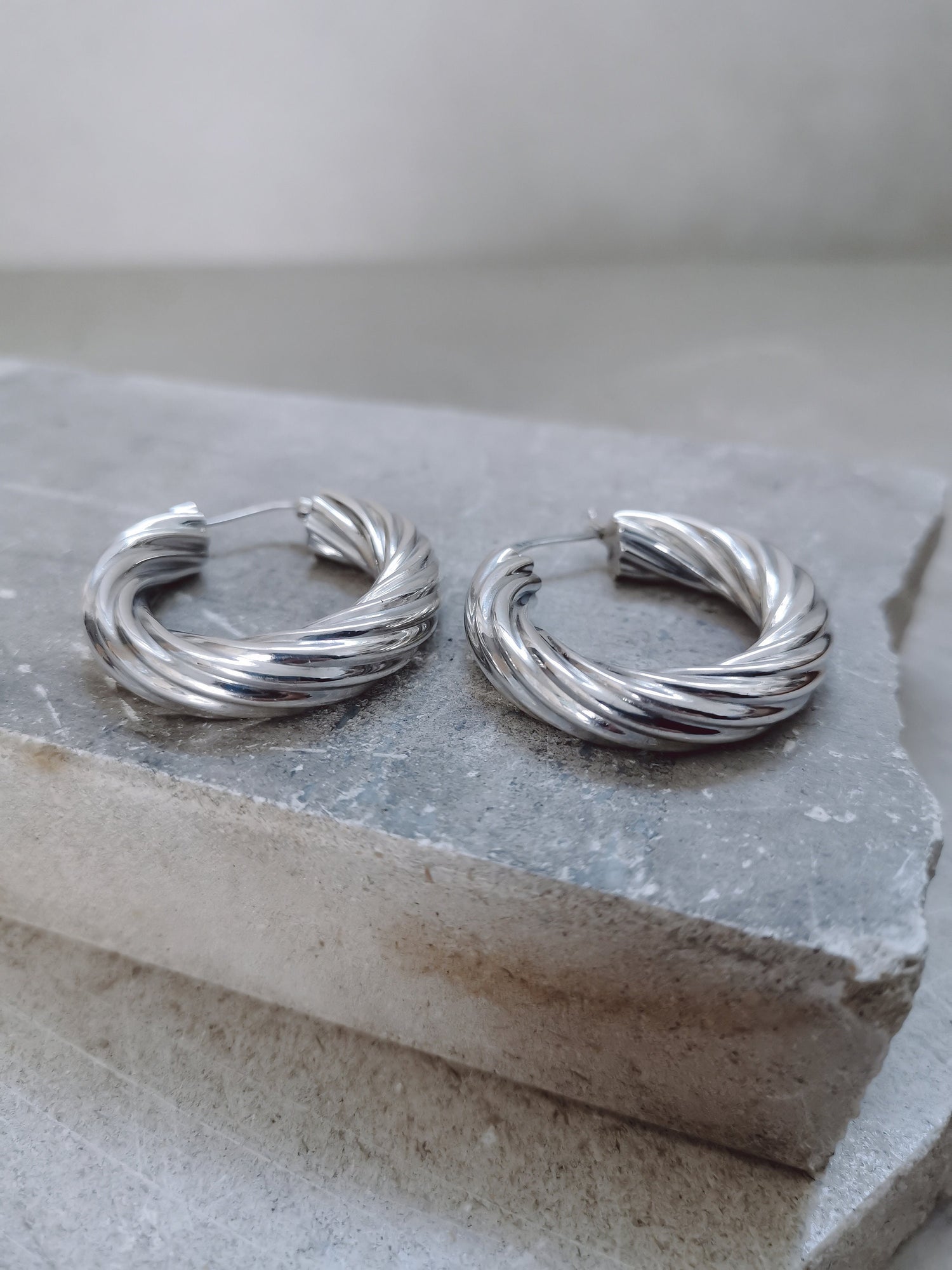 Twist Chunky Silber 925 Creolen, Statement Ohrringe aus Sterling Silber, Breite massive Creolen 35 mm